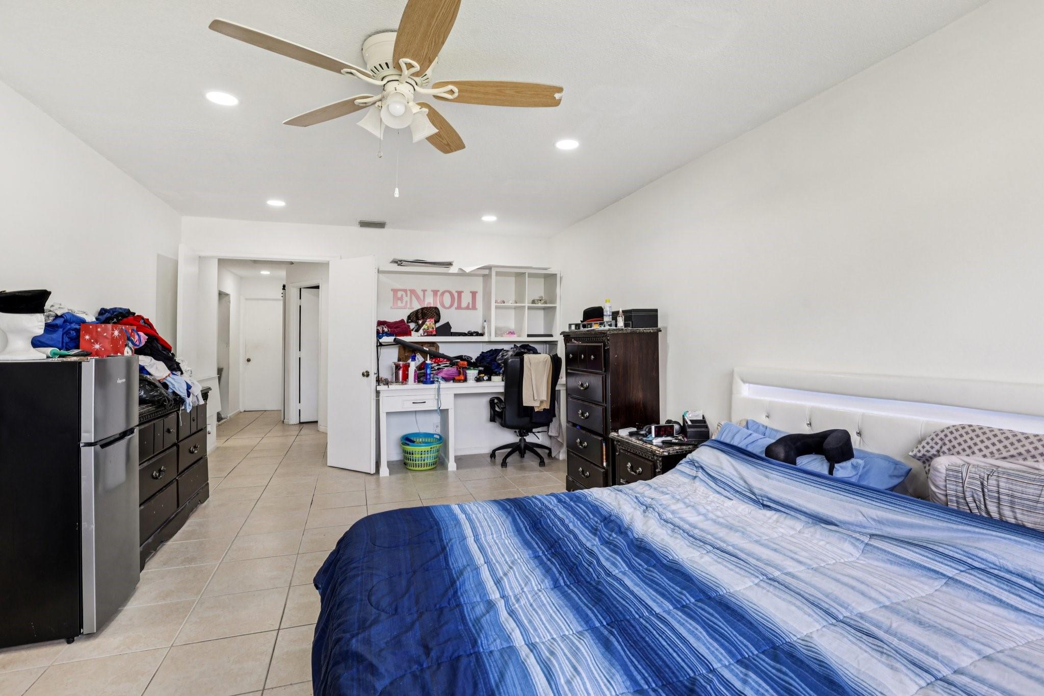 Woodland Cove 131-20 B - Residential Lease