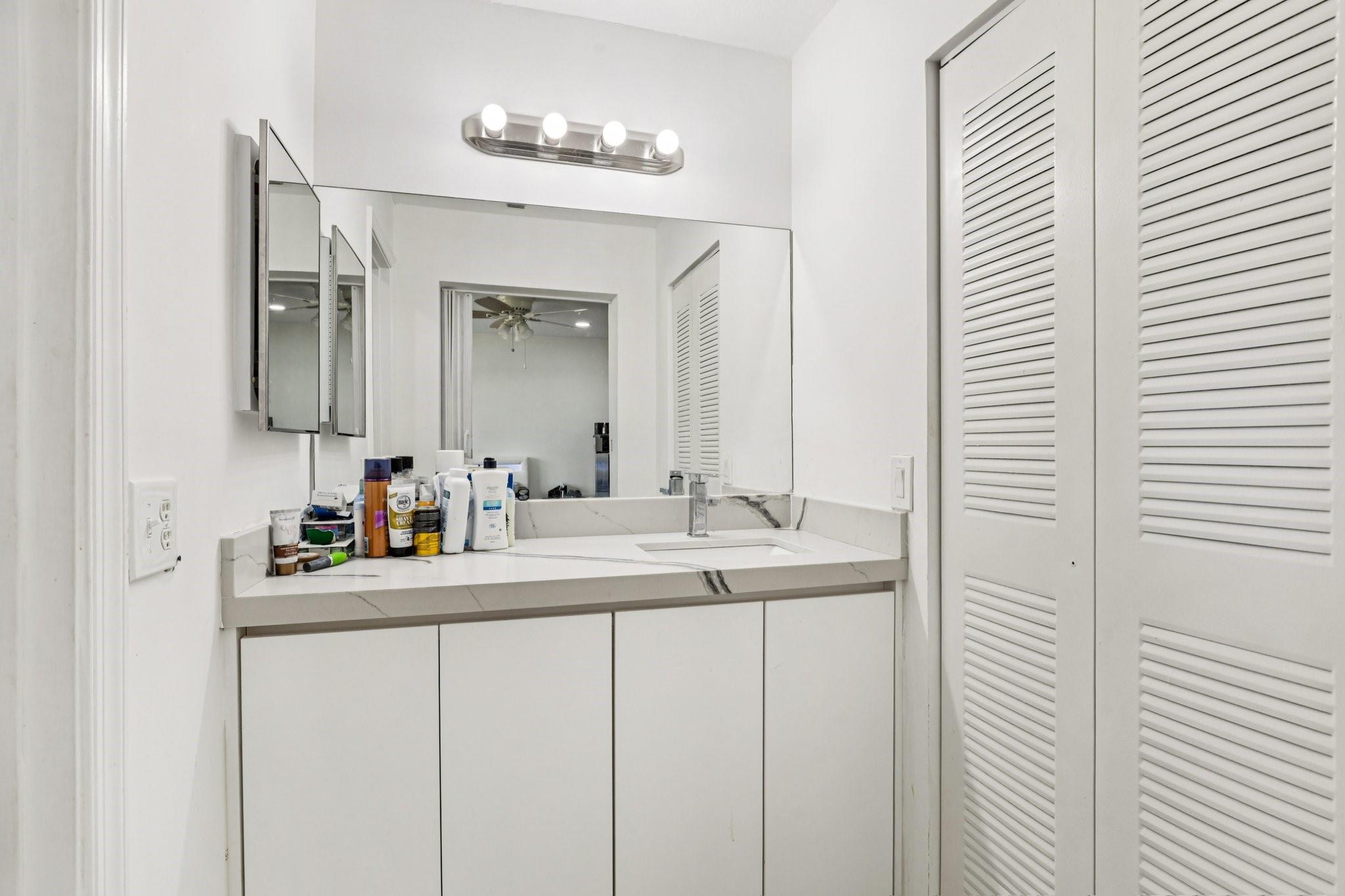 Woodland Cove 131-20 B - Residential Lease