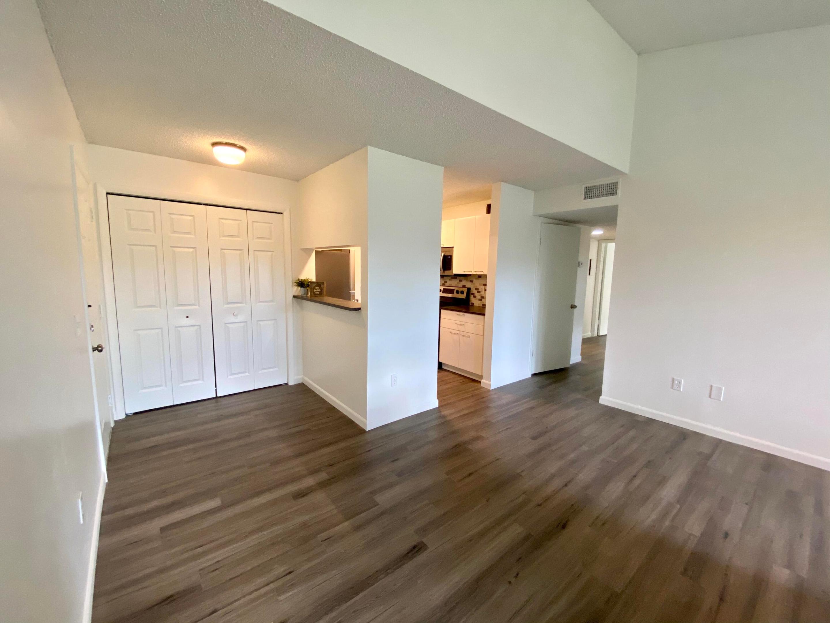 4201 W Mcnab Road 29