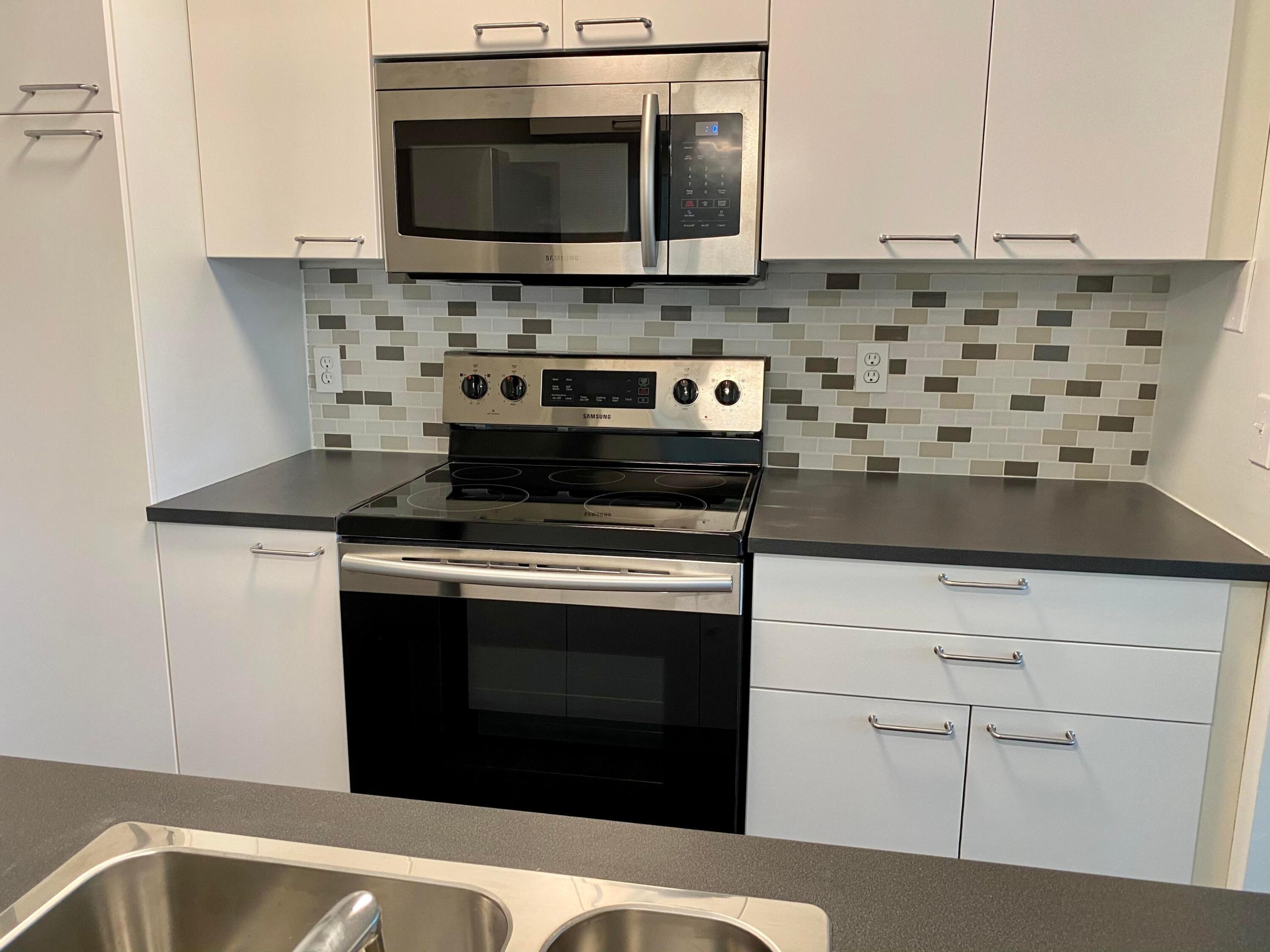 4201 W Mcnab Road 29