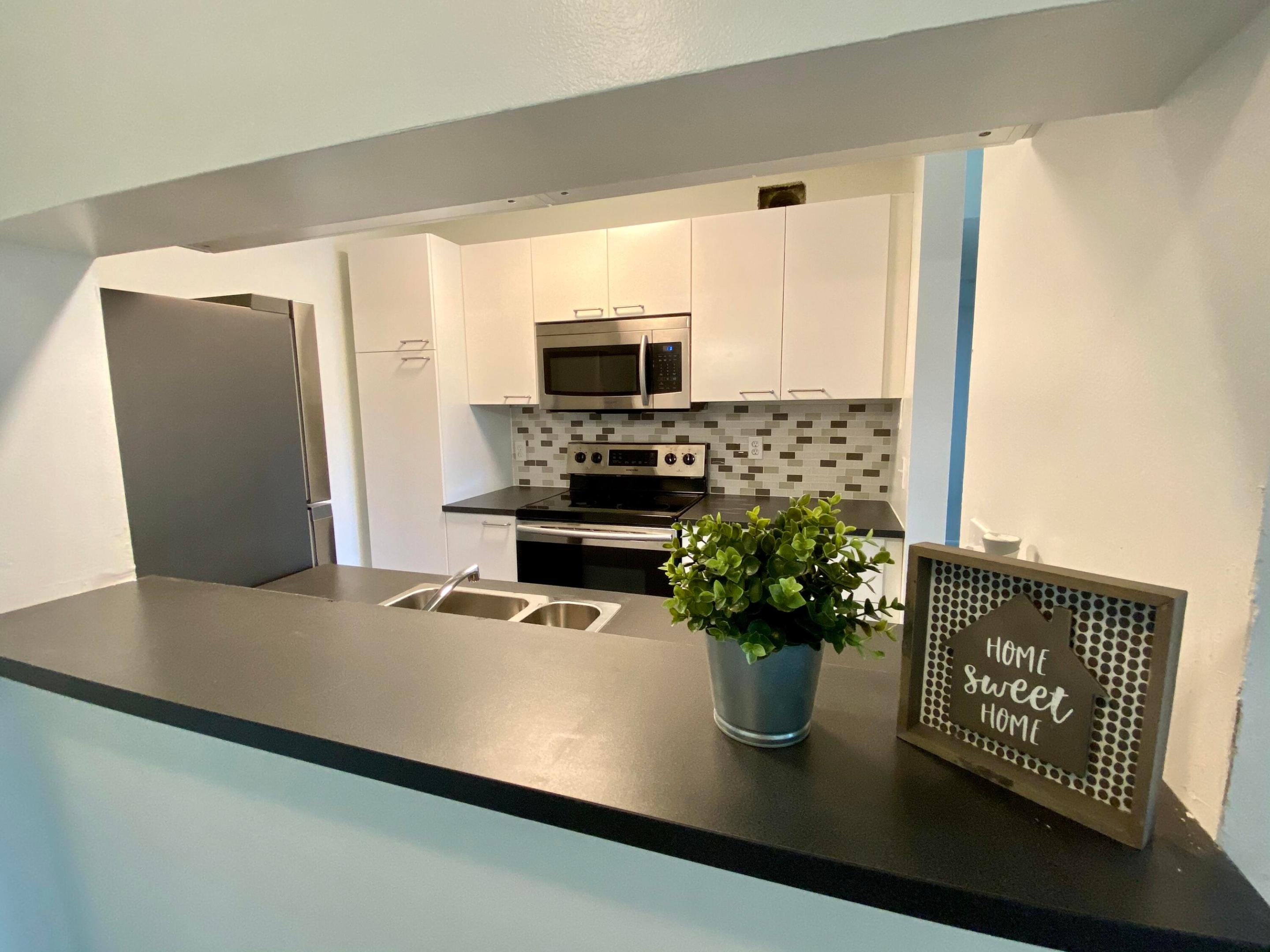 PALM AIRE GARDENS CONDO - Residential Lease