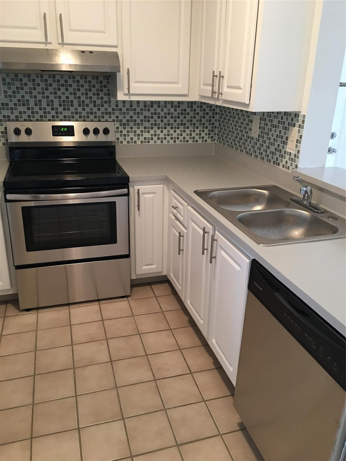 Palms Of Pembroke Condo - Residential