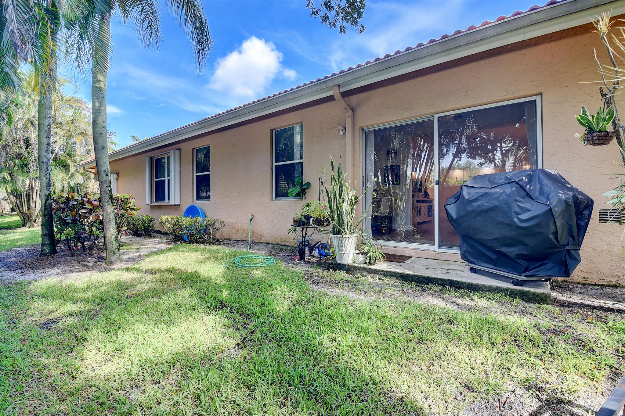 View photos, virtual tours, details... 9892 Summerbrook Terrace C
