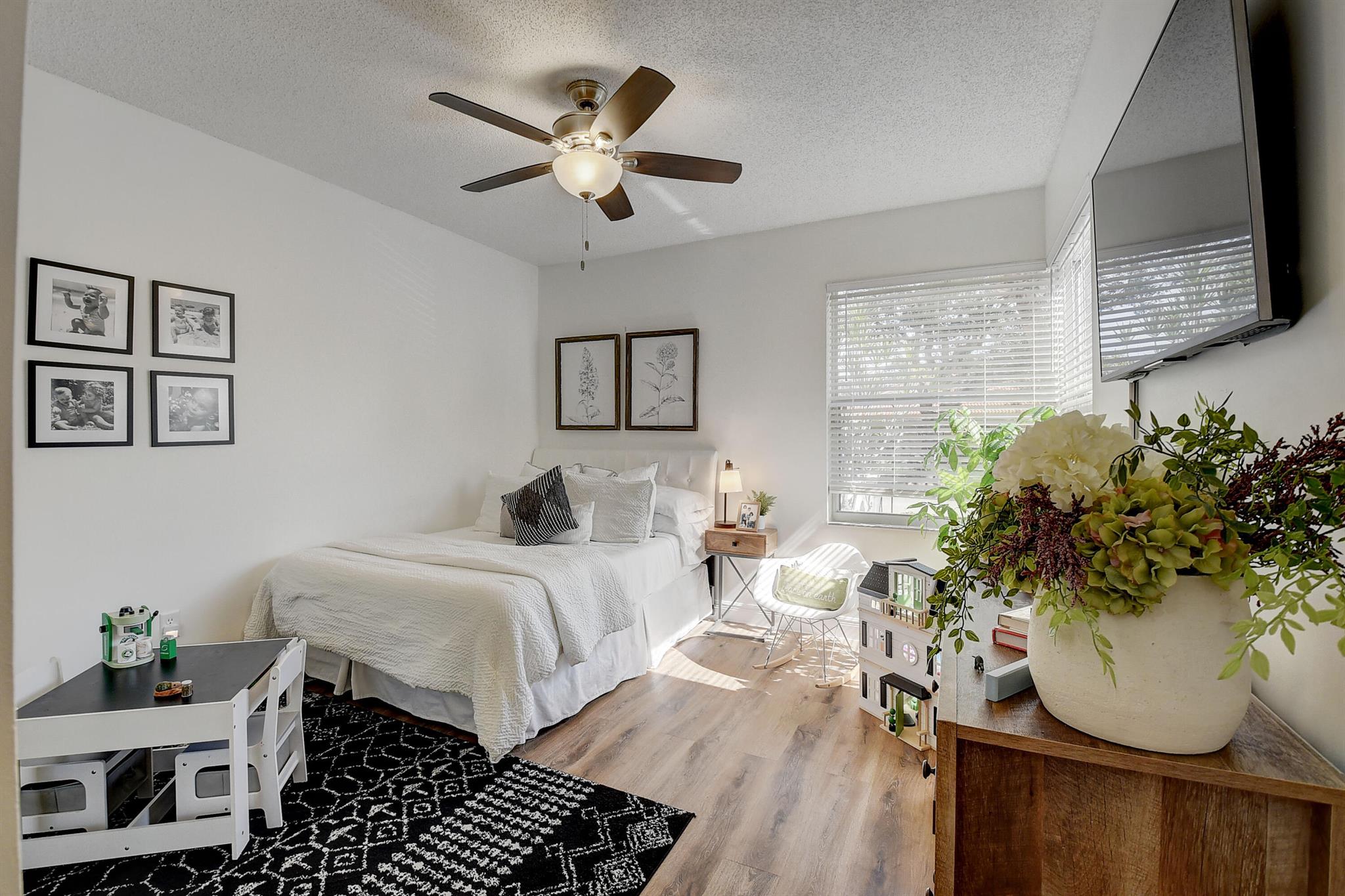 PALM ISLES I, II AND III - Residential