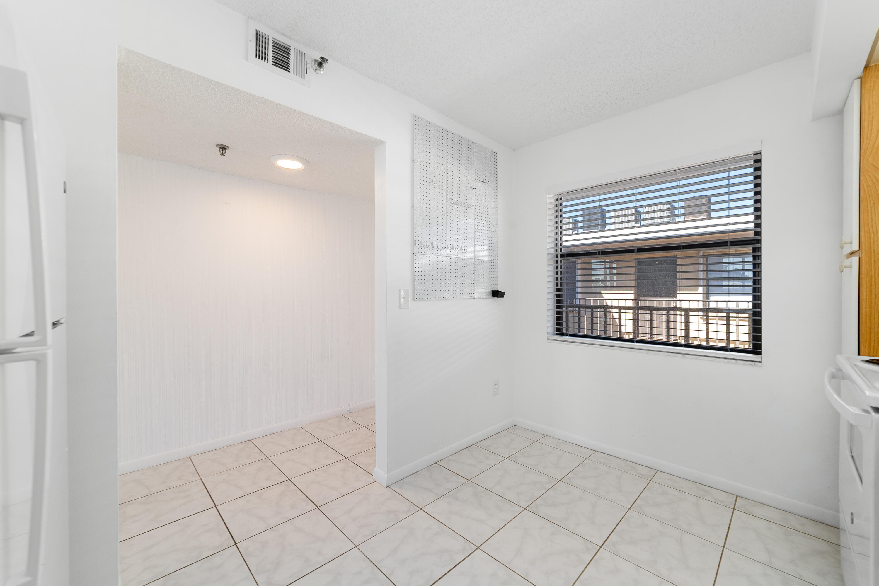 HIDDEN HARBOUR OF THE PALM BEACHES CONDO - Residential