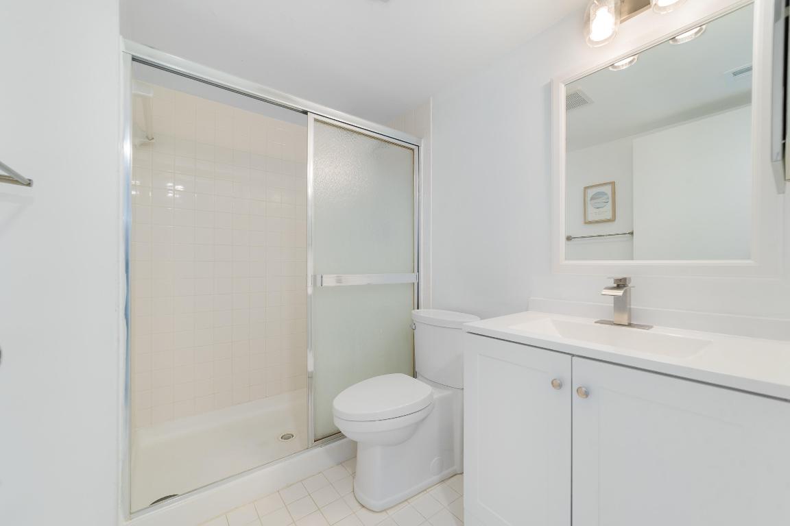 HIDDEN HARBOUR OF THE PALM BEACHES CONDO - Residential