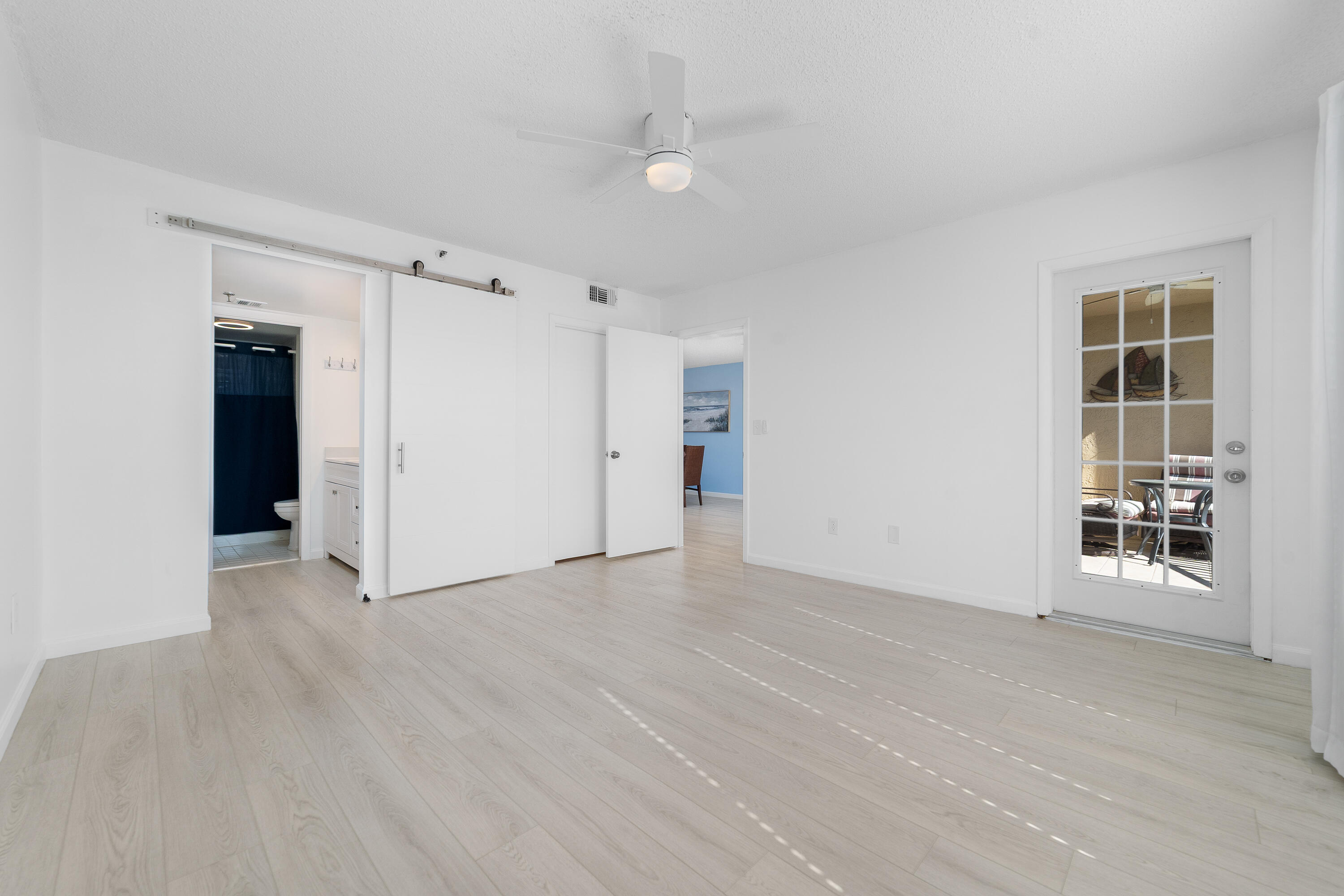 HIDDEN HARBOUR OF THE PALM BEACHES CONDO - Residential