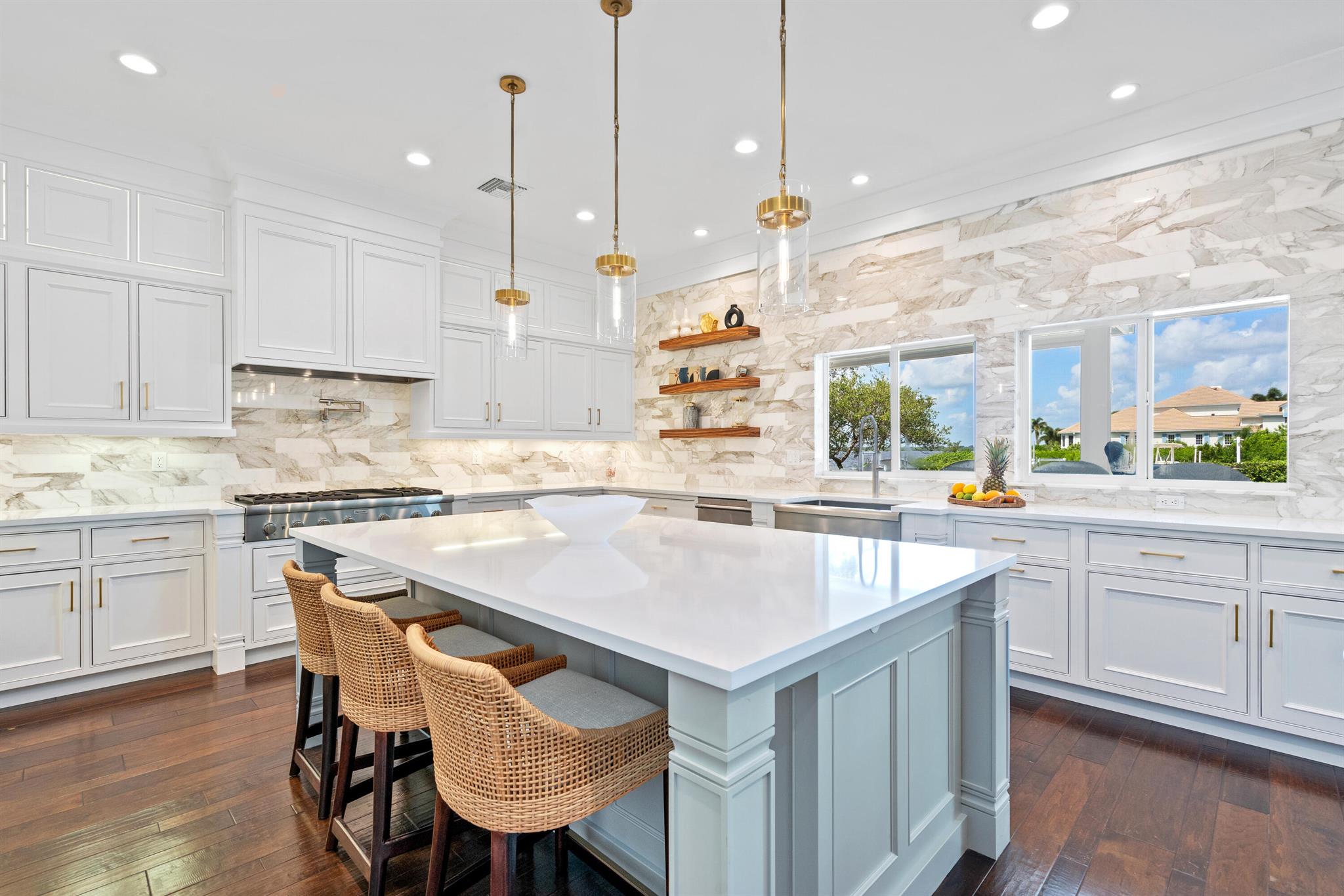 SEAGROVE WEST - Residential