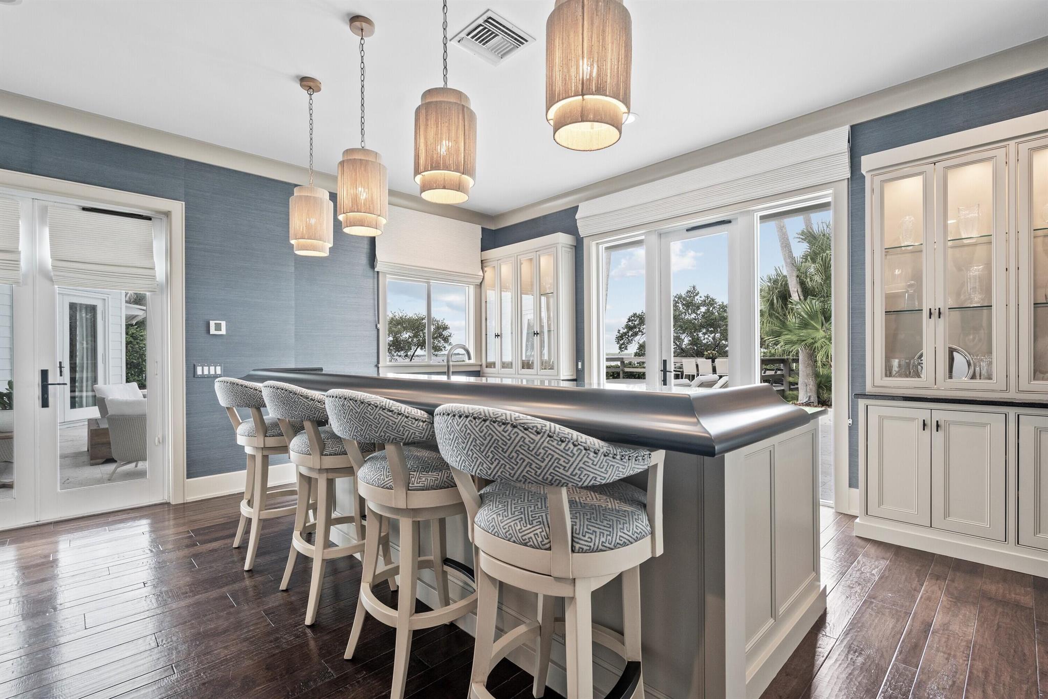 SEAGROVE WEST - Residential