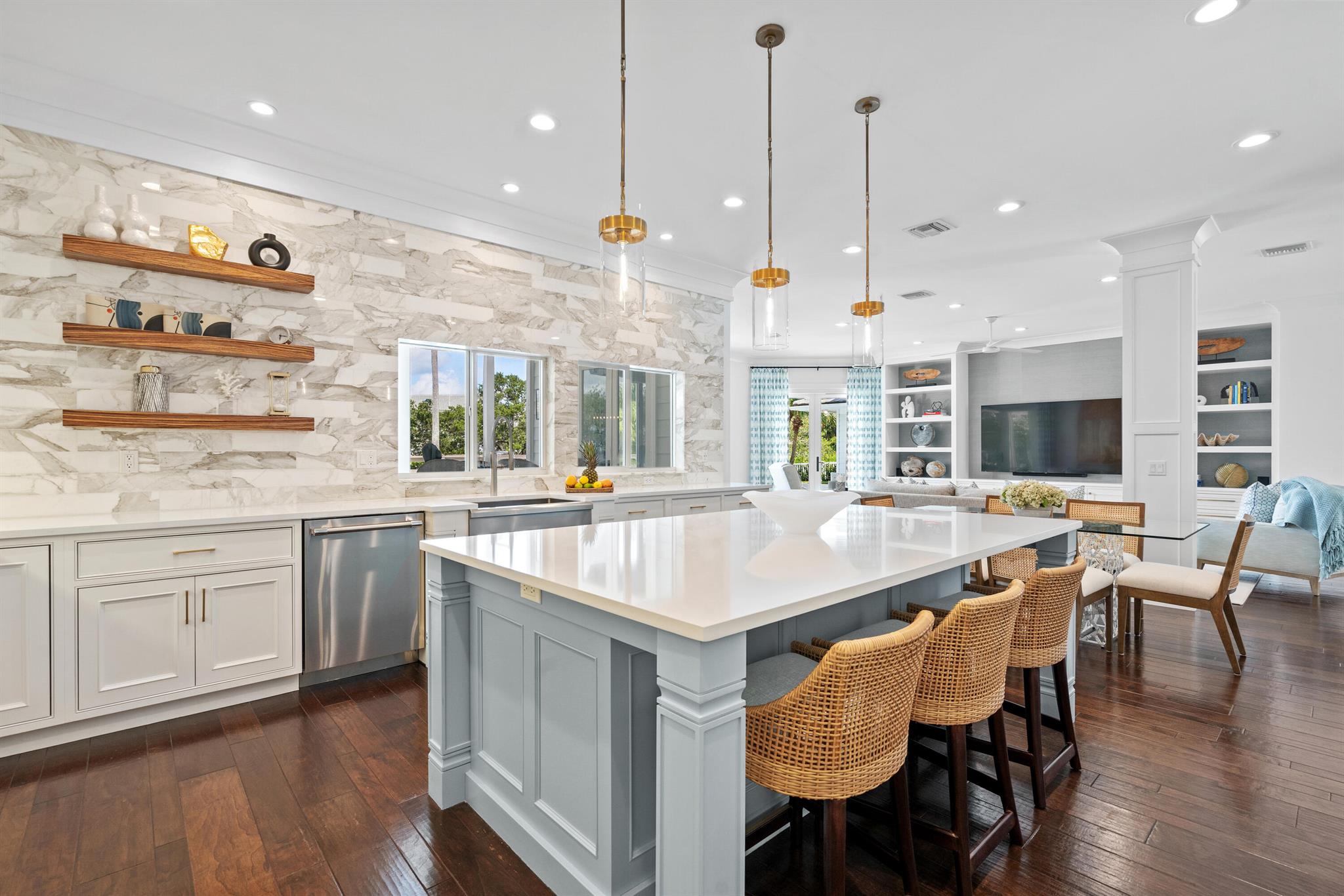 SEAGROVE WEST - Residential