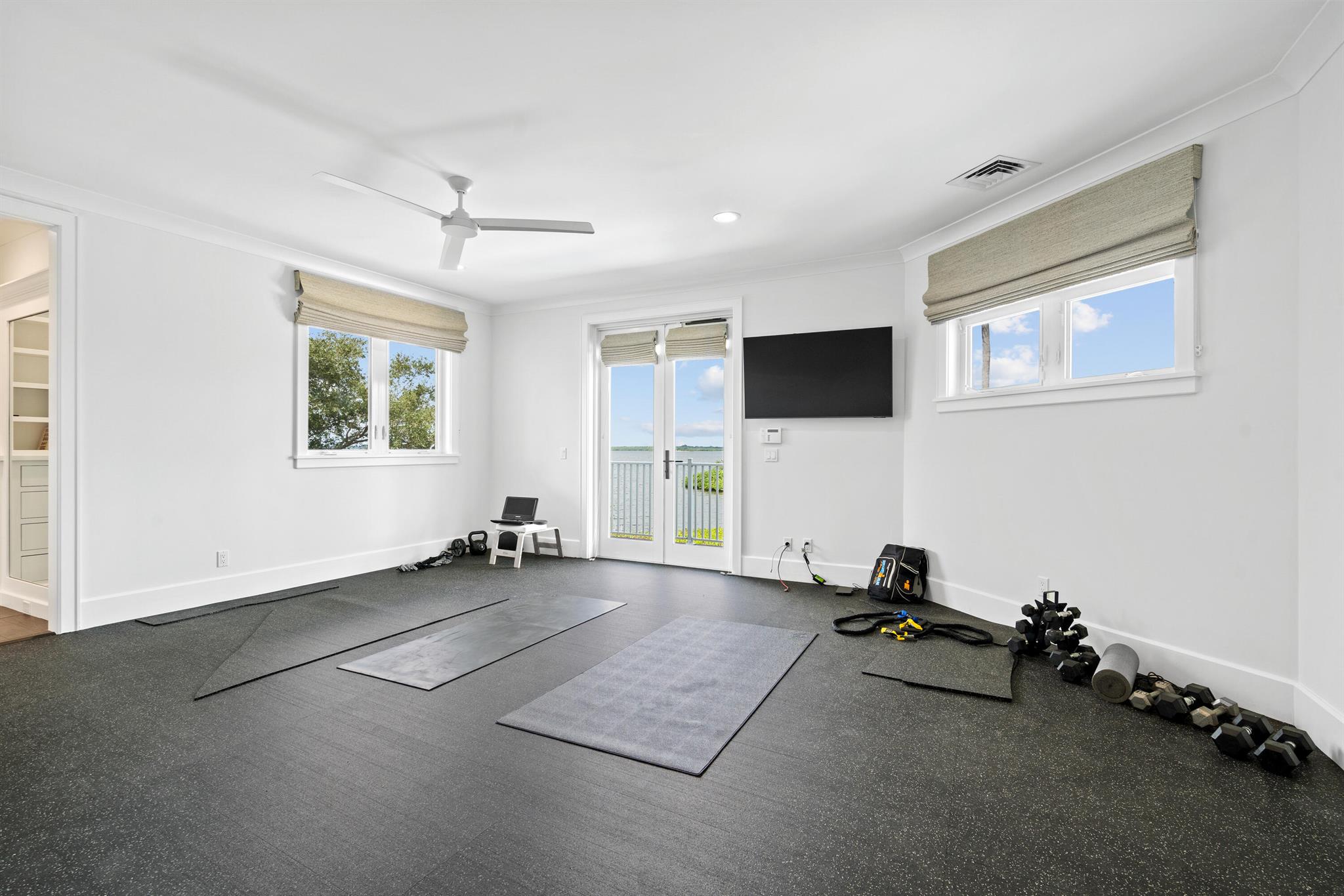 SEAGROVE WEST - Residential