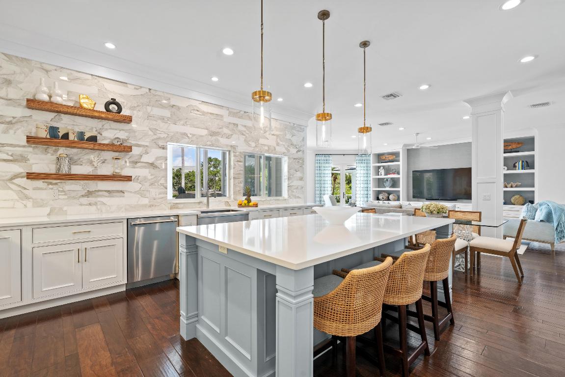 SEAGROVE WEST - Residential