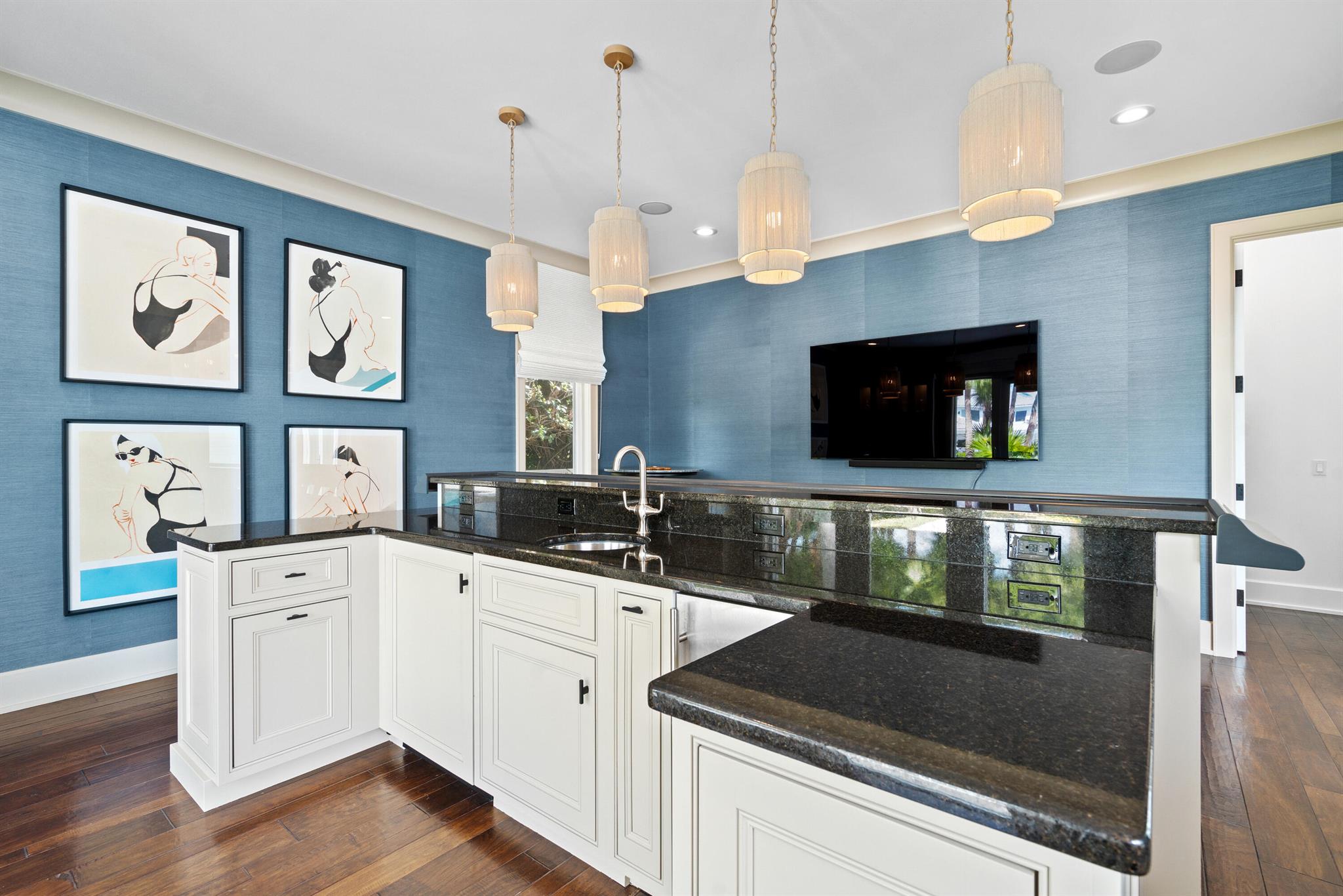 SEAGROVE WEST - Residential