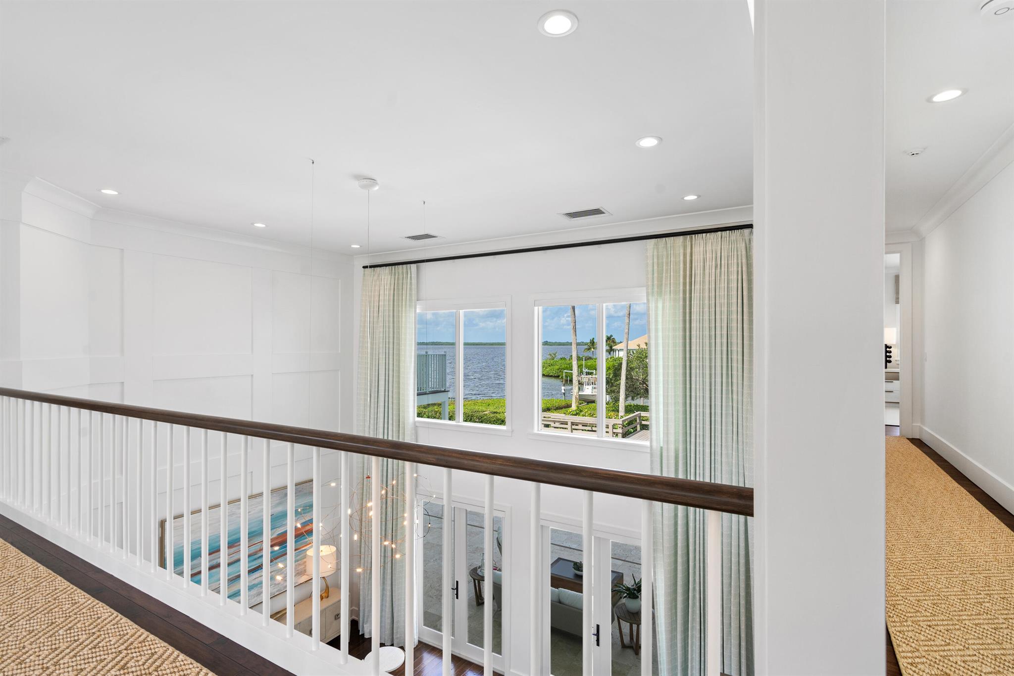 SEAGROVE WEST - Residential