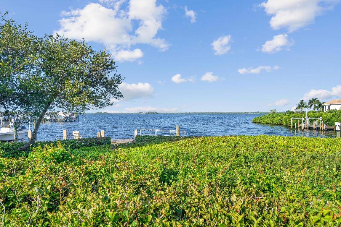 SEAGROVE WEST - Residential