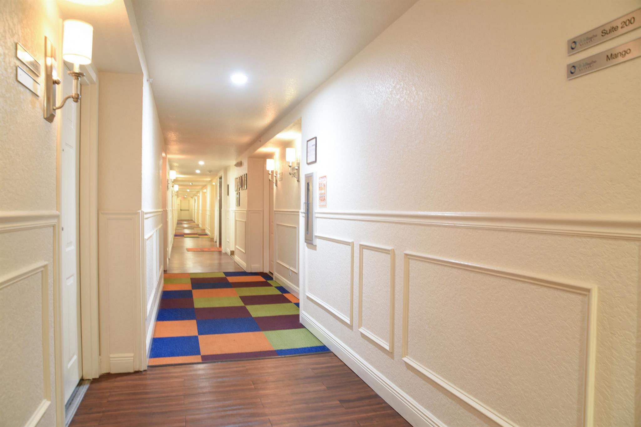 HY-CREST CENTER - Commercial Sale