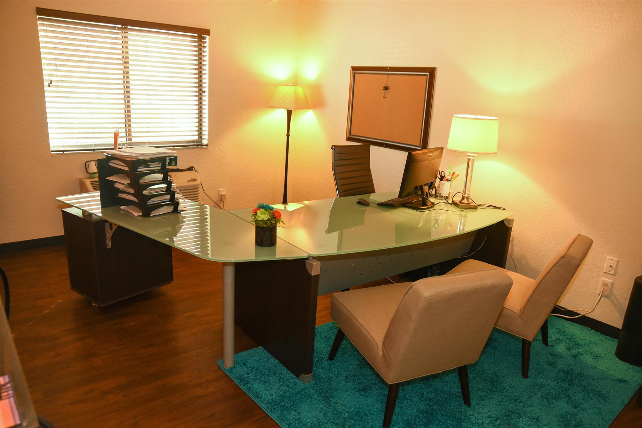 HY-CREST CENTER - Commercial Sale