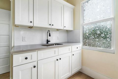 414 33rd Street 201 West Palm Beach FL 33407