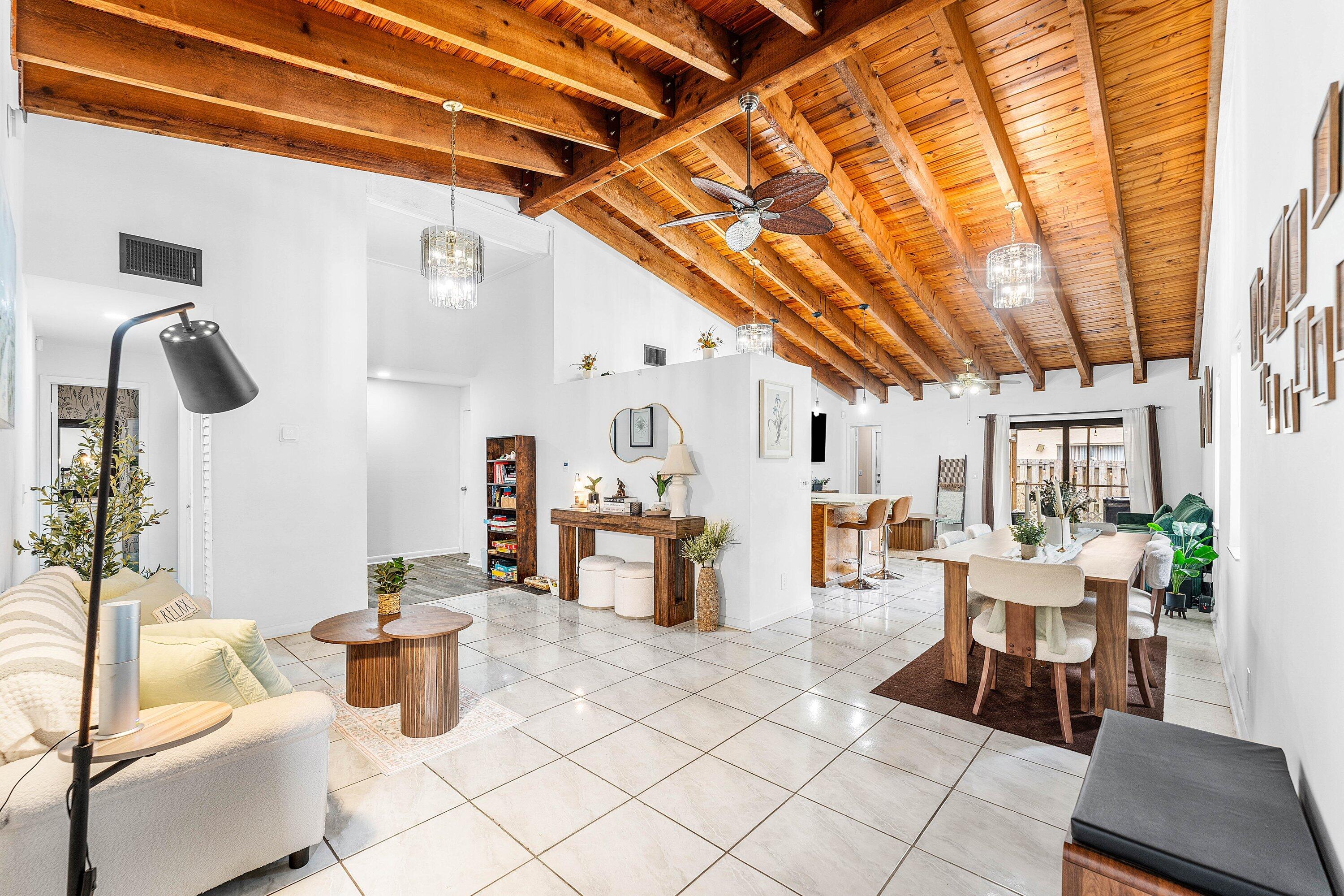 SUNRISE GOLF VILLAGE NORTH - Residential