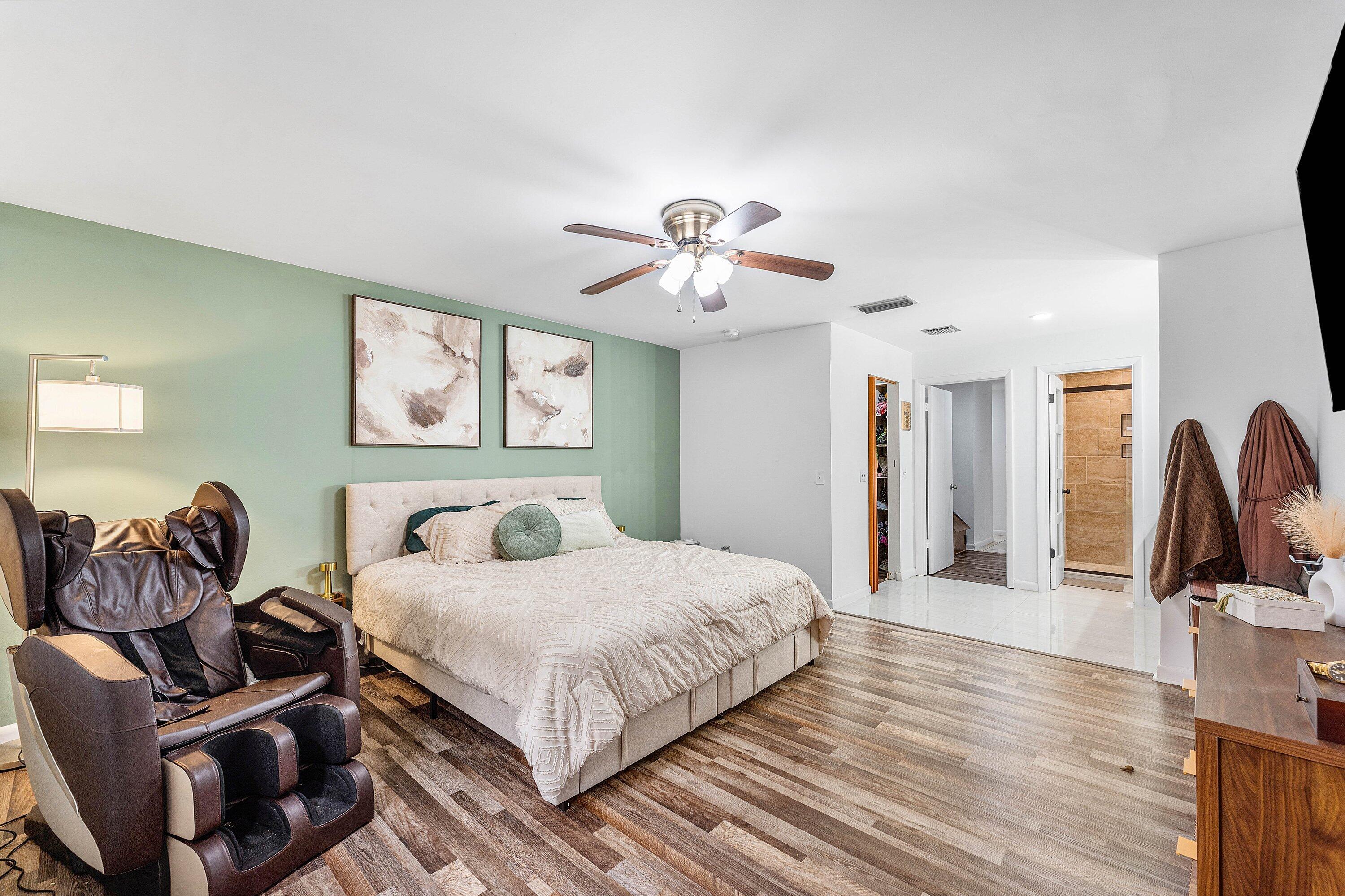 SUNRISE GOLF VILLAGE NORTH - Residential