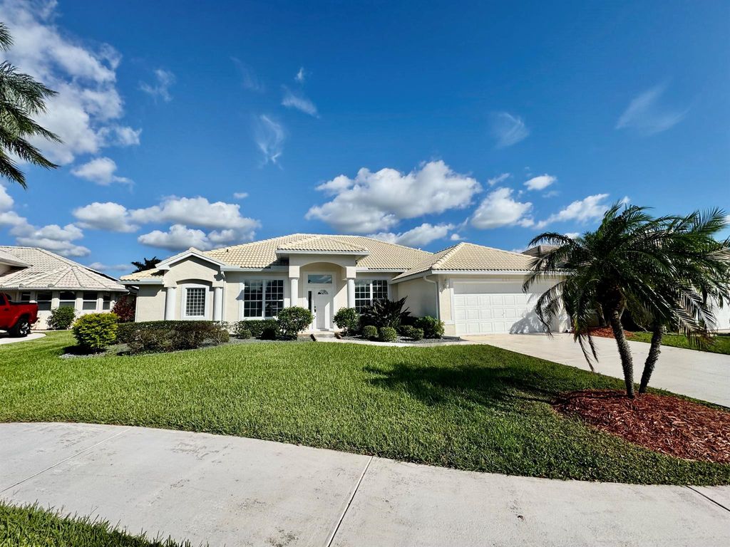 Photo of 467 SW Rosewood Cove, Port Saint Lucie, FL 34986 (MLS # R11031664)