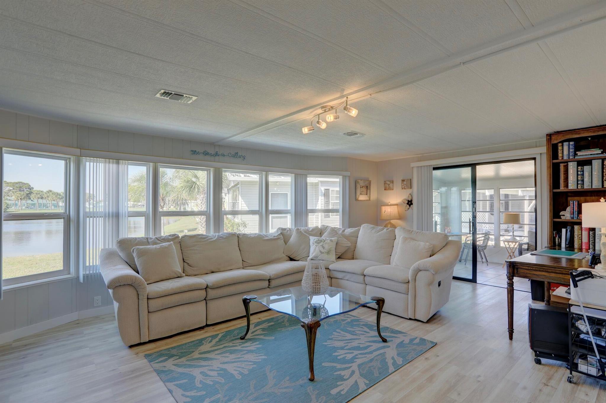 SNUG HARBOR LAKES CONDO - Residential