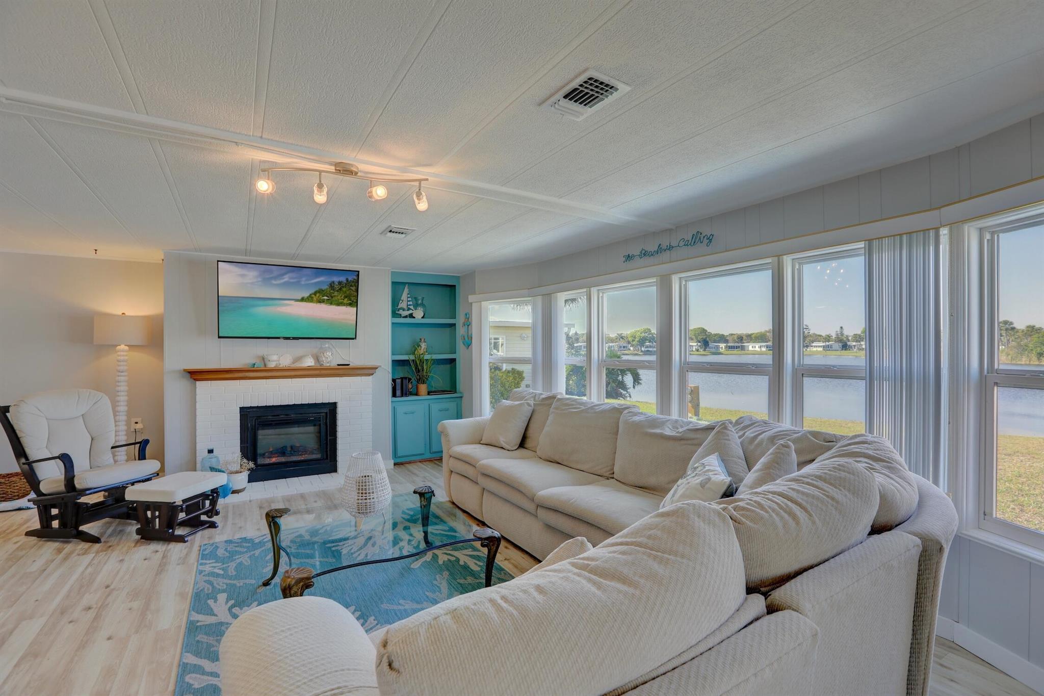 SNUG HARBOR LAKES CONDO - Residential