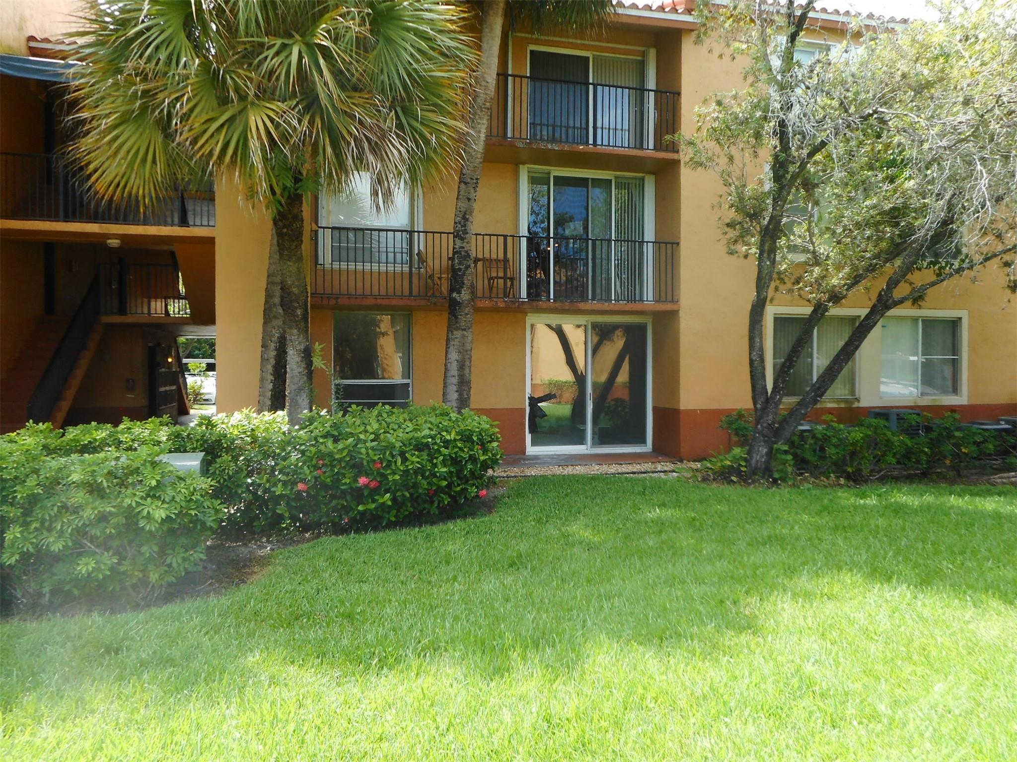 Lakes of Jacaranda - Residential