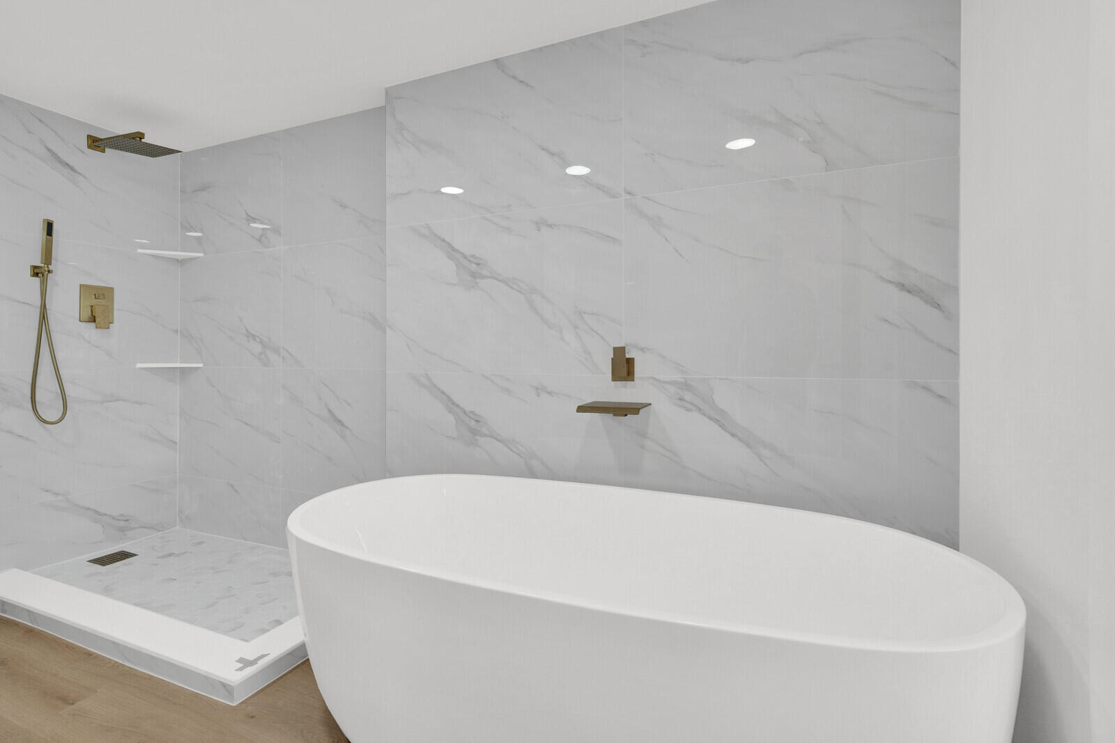 PINE RIDGE III CONDO - Residential