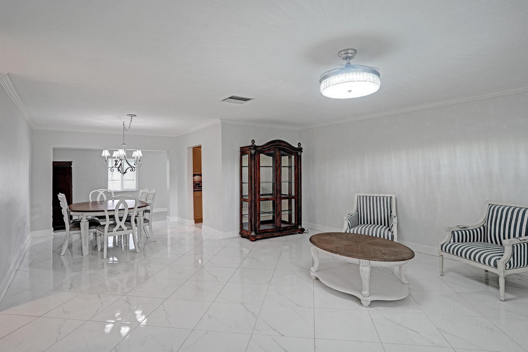 Crystal Lake Villas 64-20 - Residential