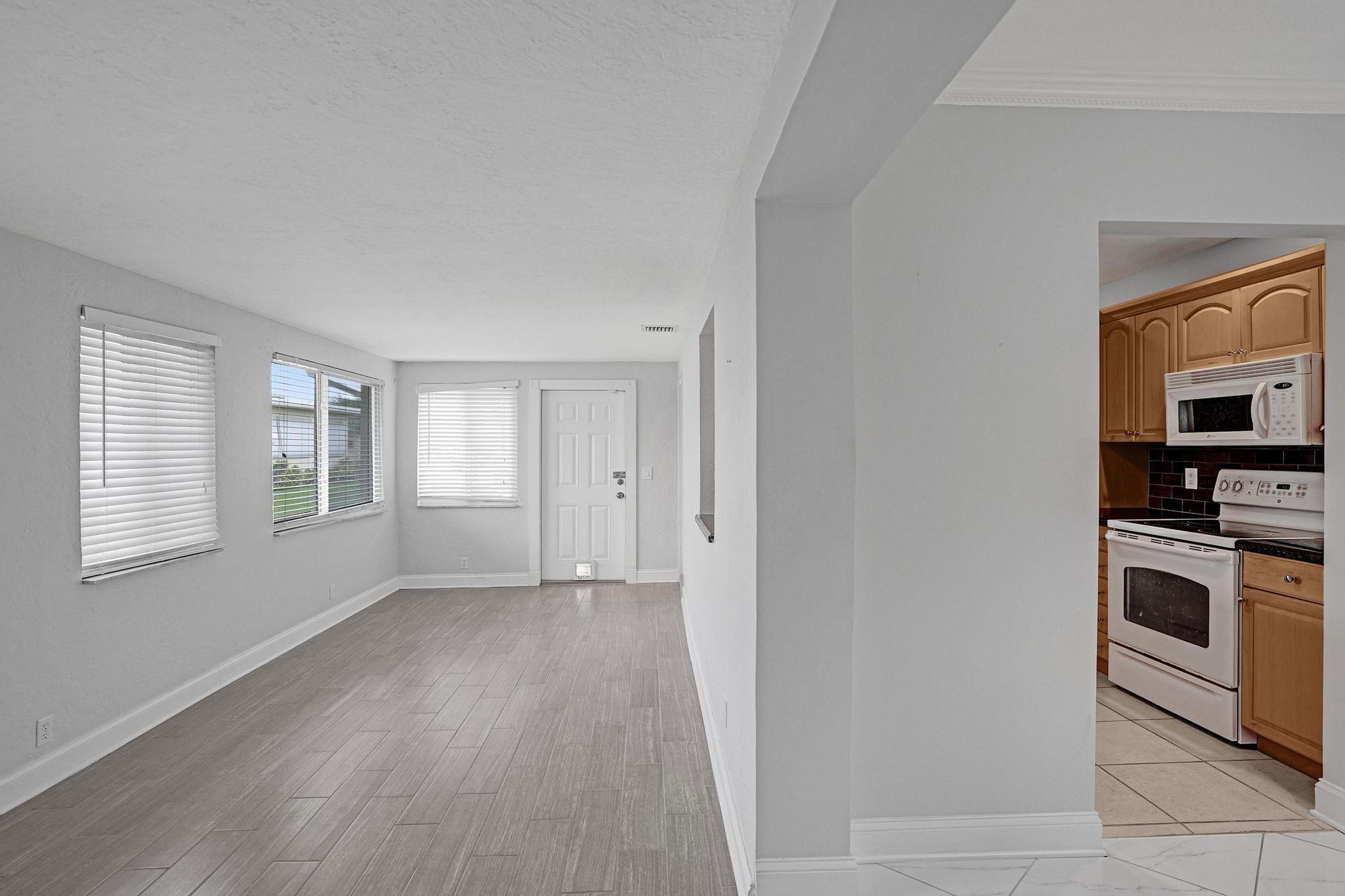 Crystal Lake Villas 64-20 - Residential