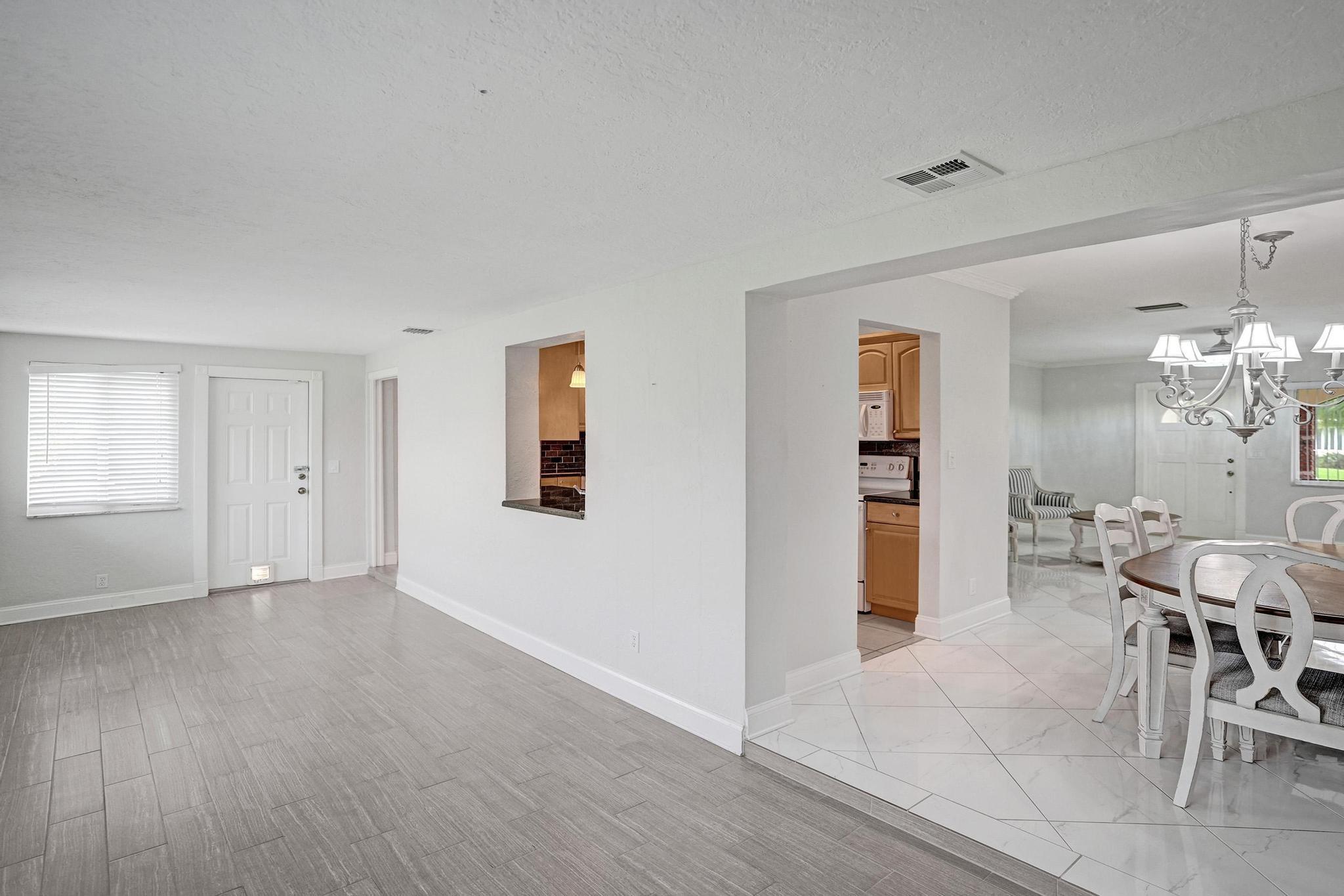 Crystal Lake Villas 64-20 - Residential