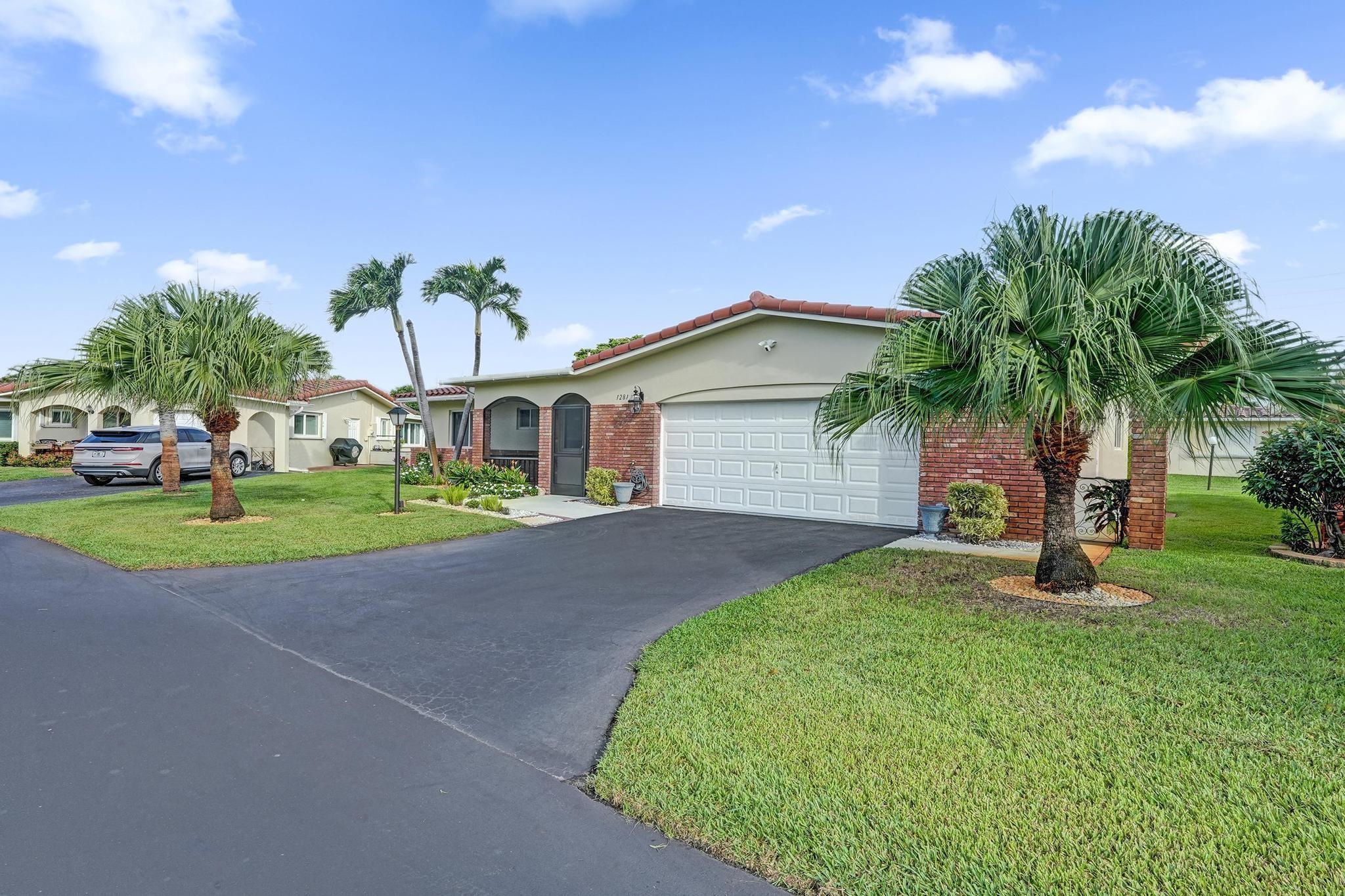 Crystal Lake Villas 64-20 - Residential