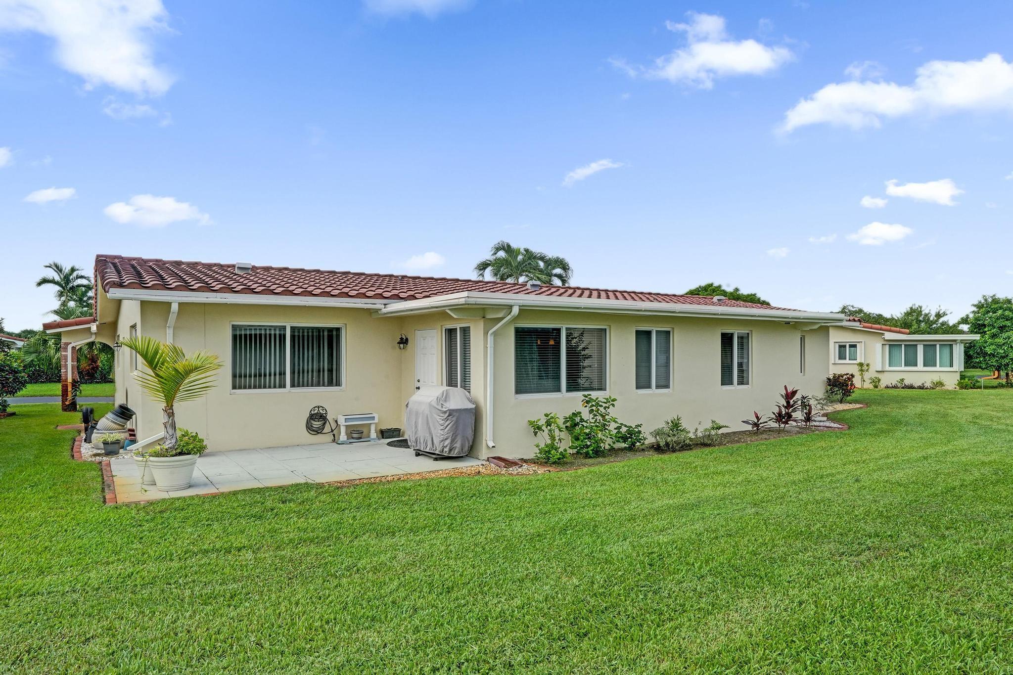 Crystal Lake Villas 64-20 - Residential