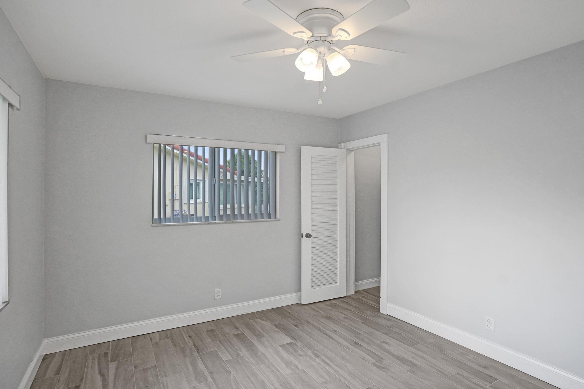 Crystal Lake Villas 64-20 - Residential