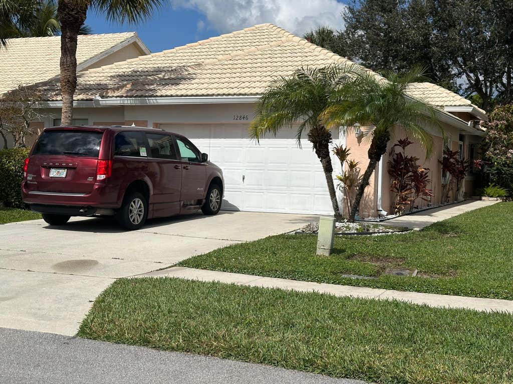 Photo of 12846 Hampton Lakes Circle, Boynton Beach, FL 33436 (MLS # R11060256)