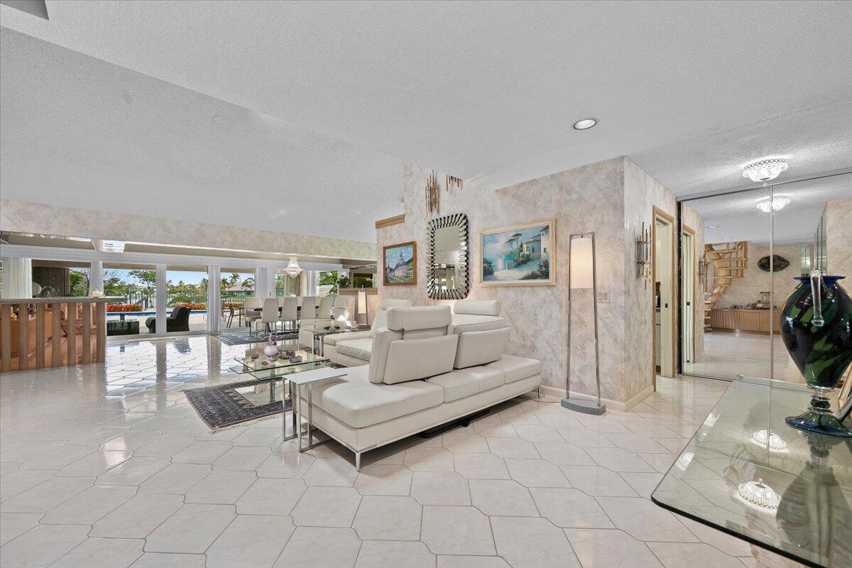 352 River Edge Road
