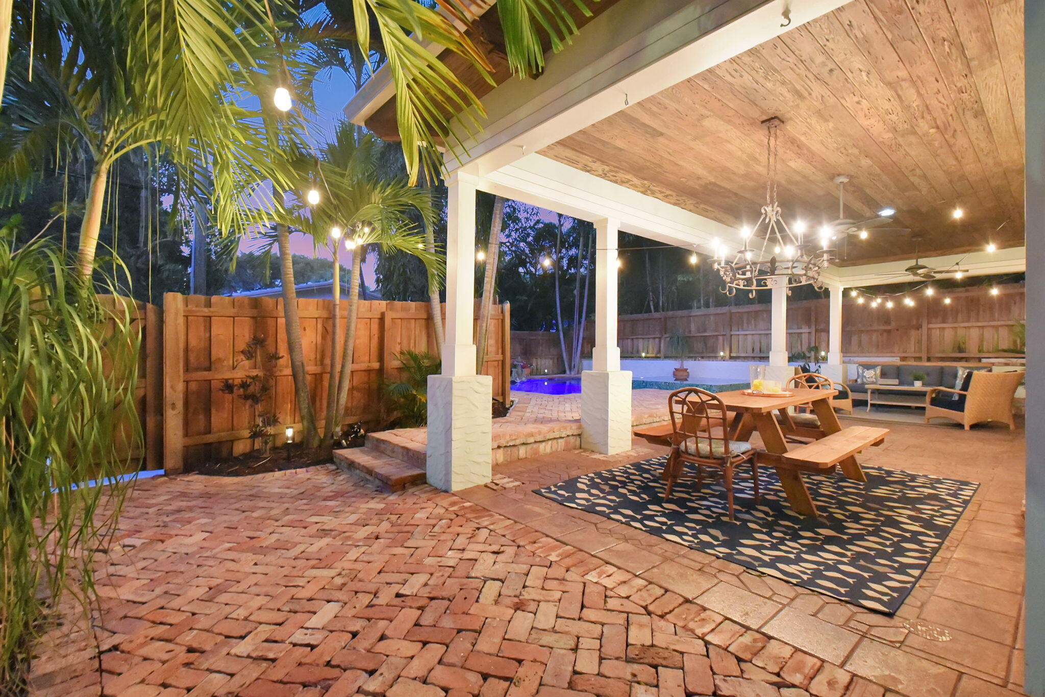 FLAMINGO PARK - Residential