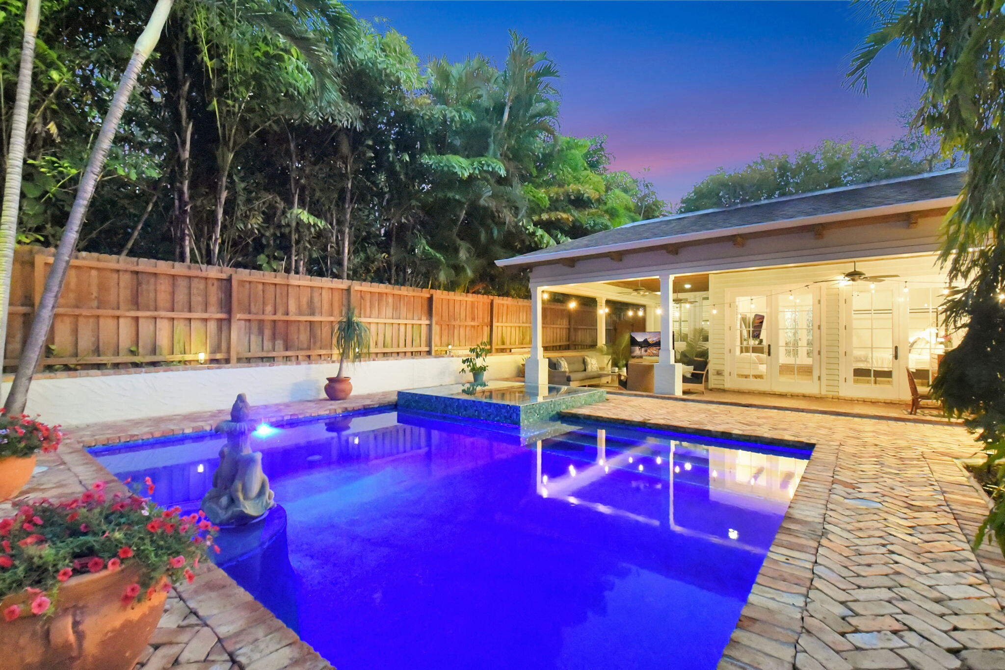 FLAMINGO PARK - Residential