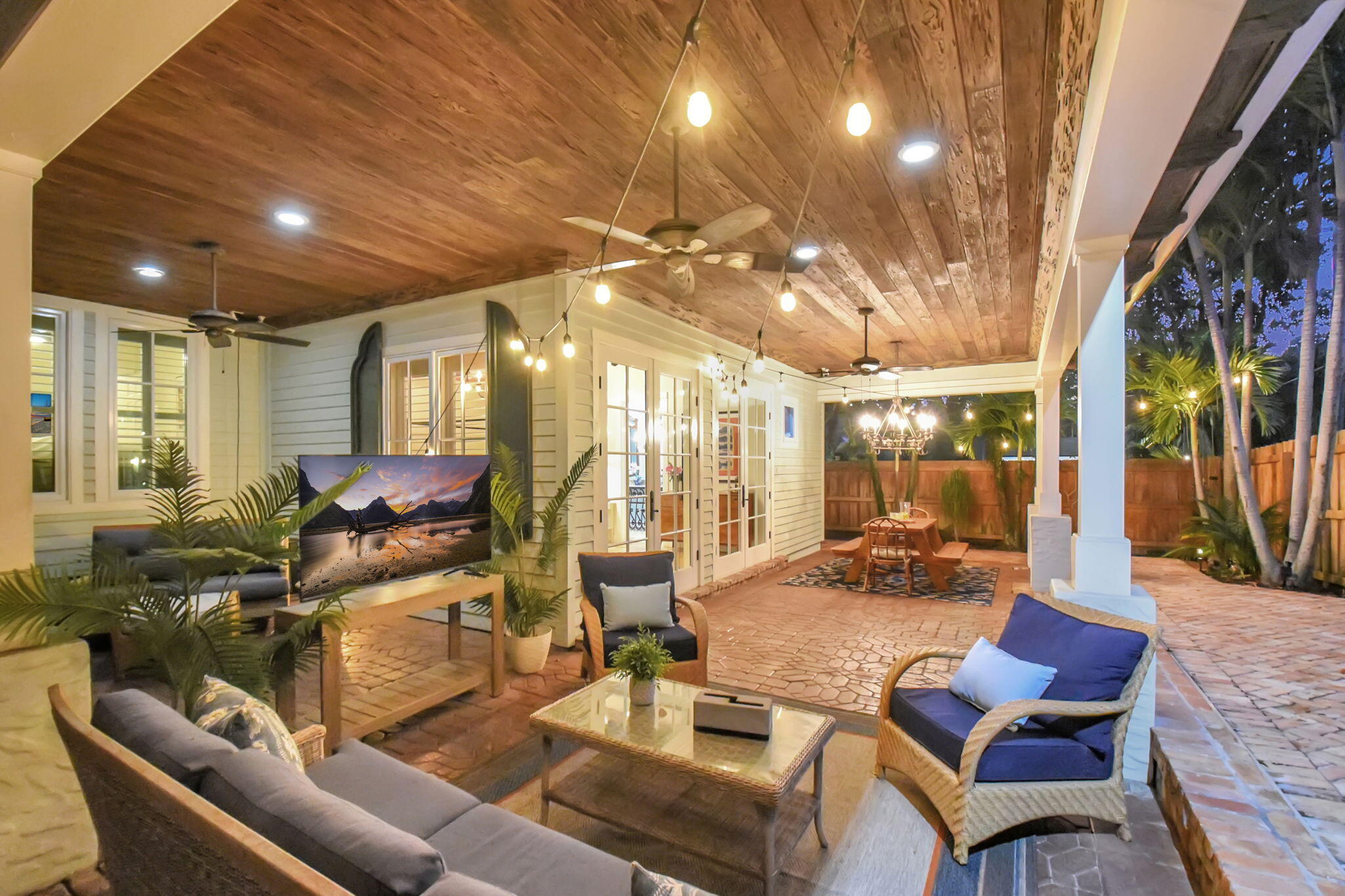 FLAMINGO PARK - Residential