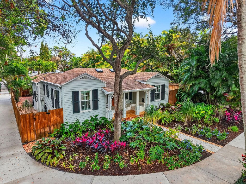 Photo of 745 Claremore Drive, West Palm Beach, FL 33401 (MLS # R11166171)