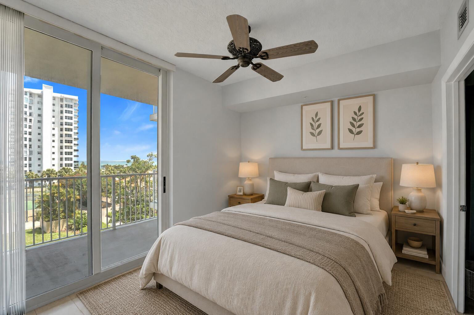 TIDES AT BRIDGESIDE SQUARE - Residential