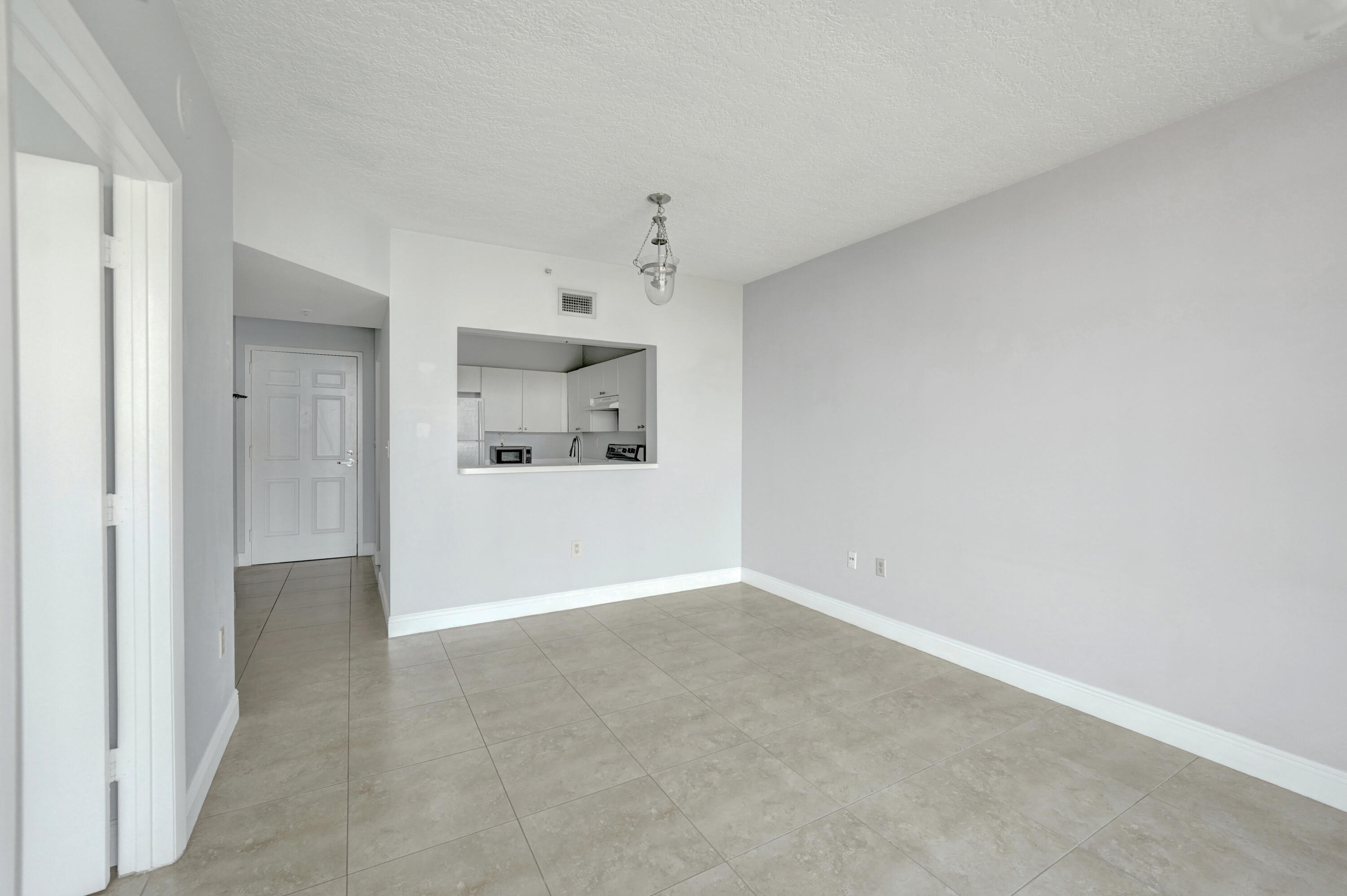 TIDES AT BRIDGESIDE SQUARE - Residential