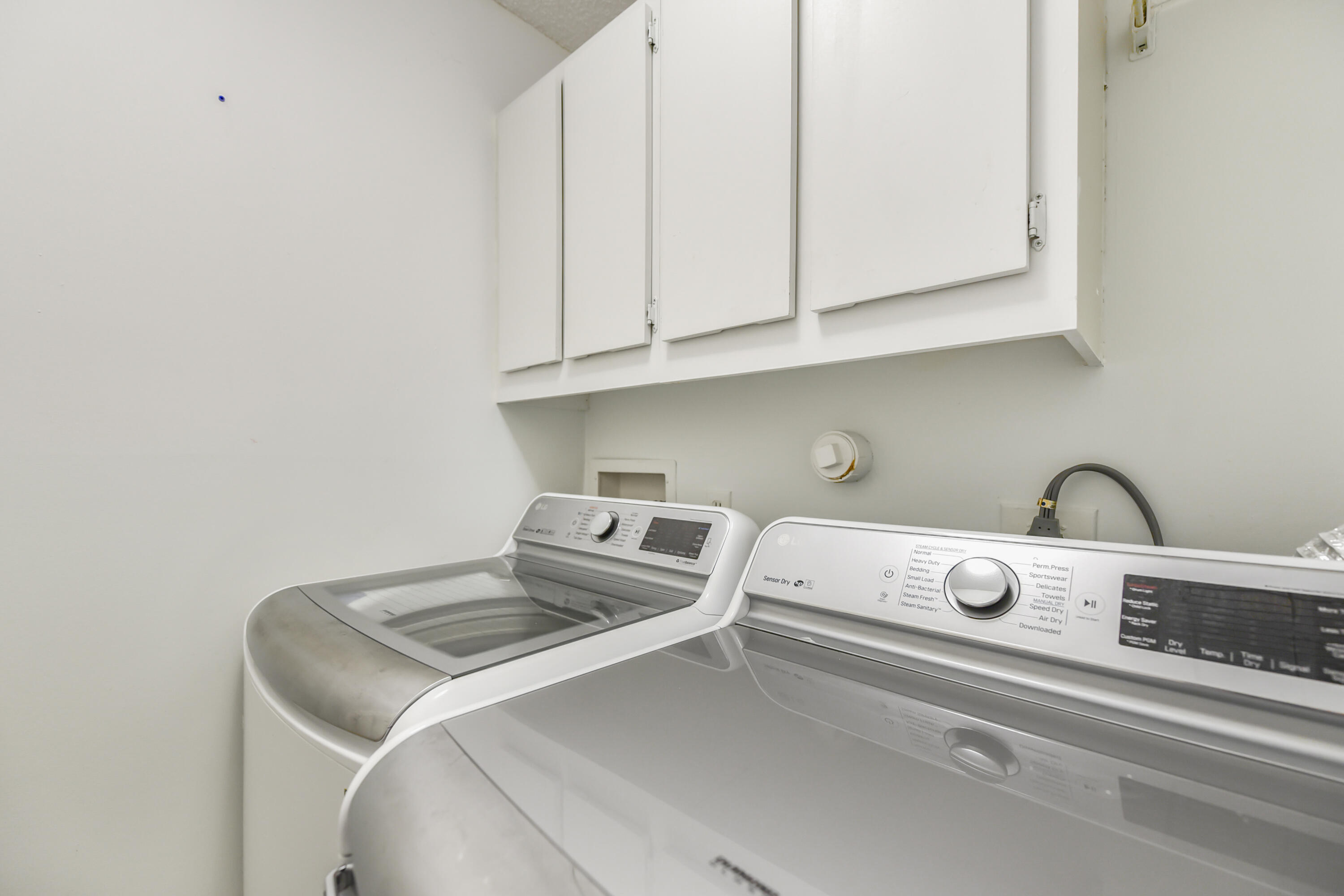 EASTPOINTE SUB 9 - Residential