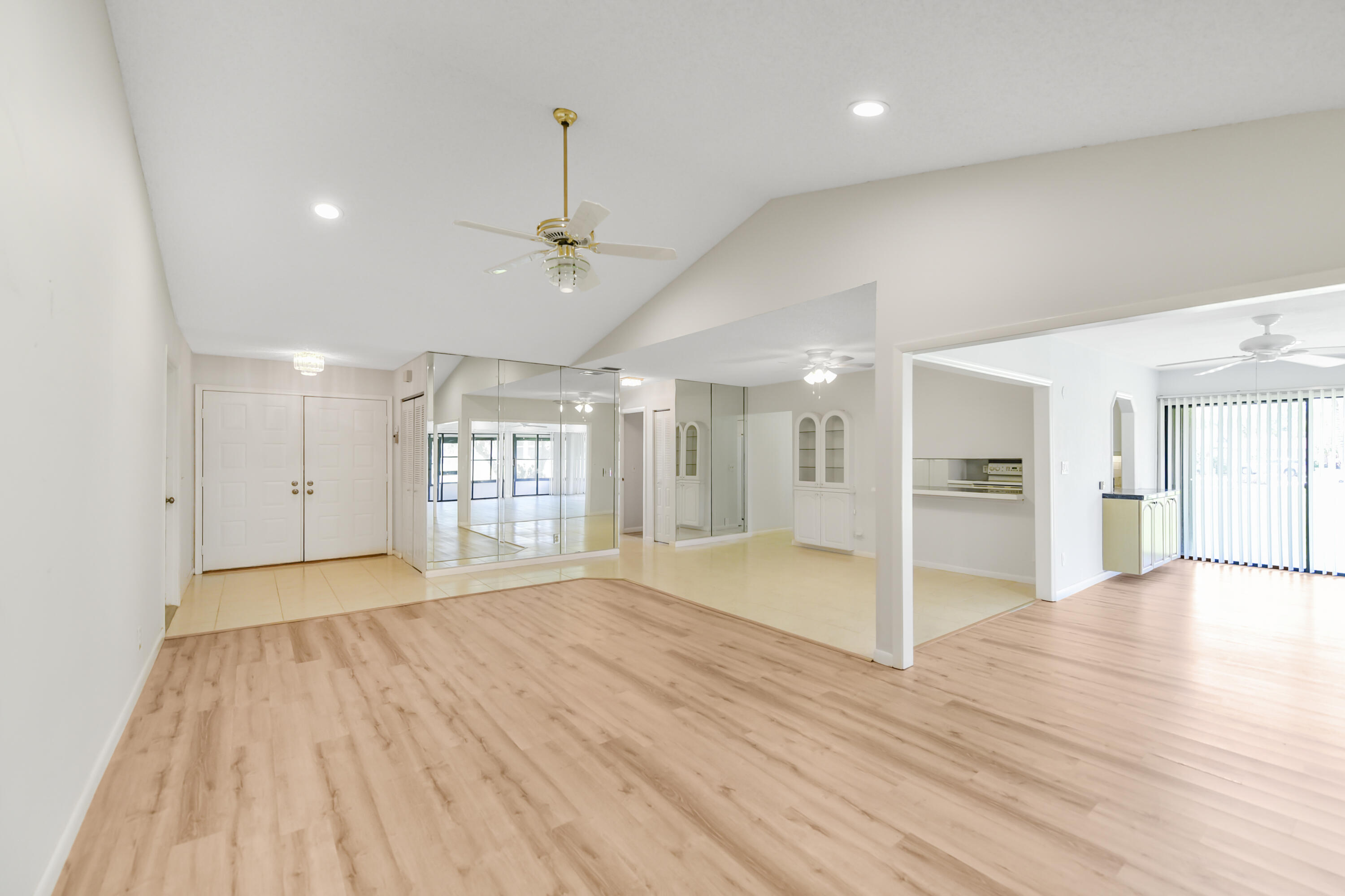 EASTPOINTE SUB 9 - Residential