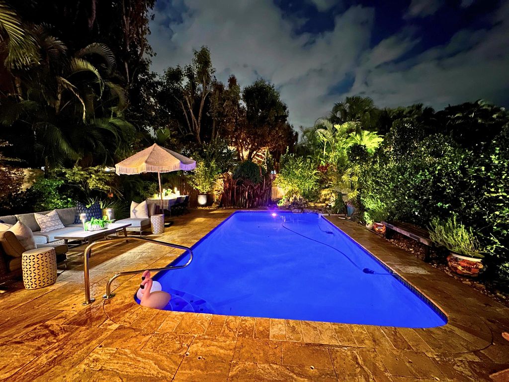 Photo of 7386 Woodmont Court, Boca Raton, FL 33434 (MLS # R11072408)