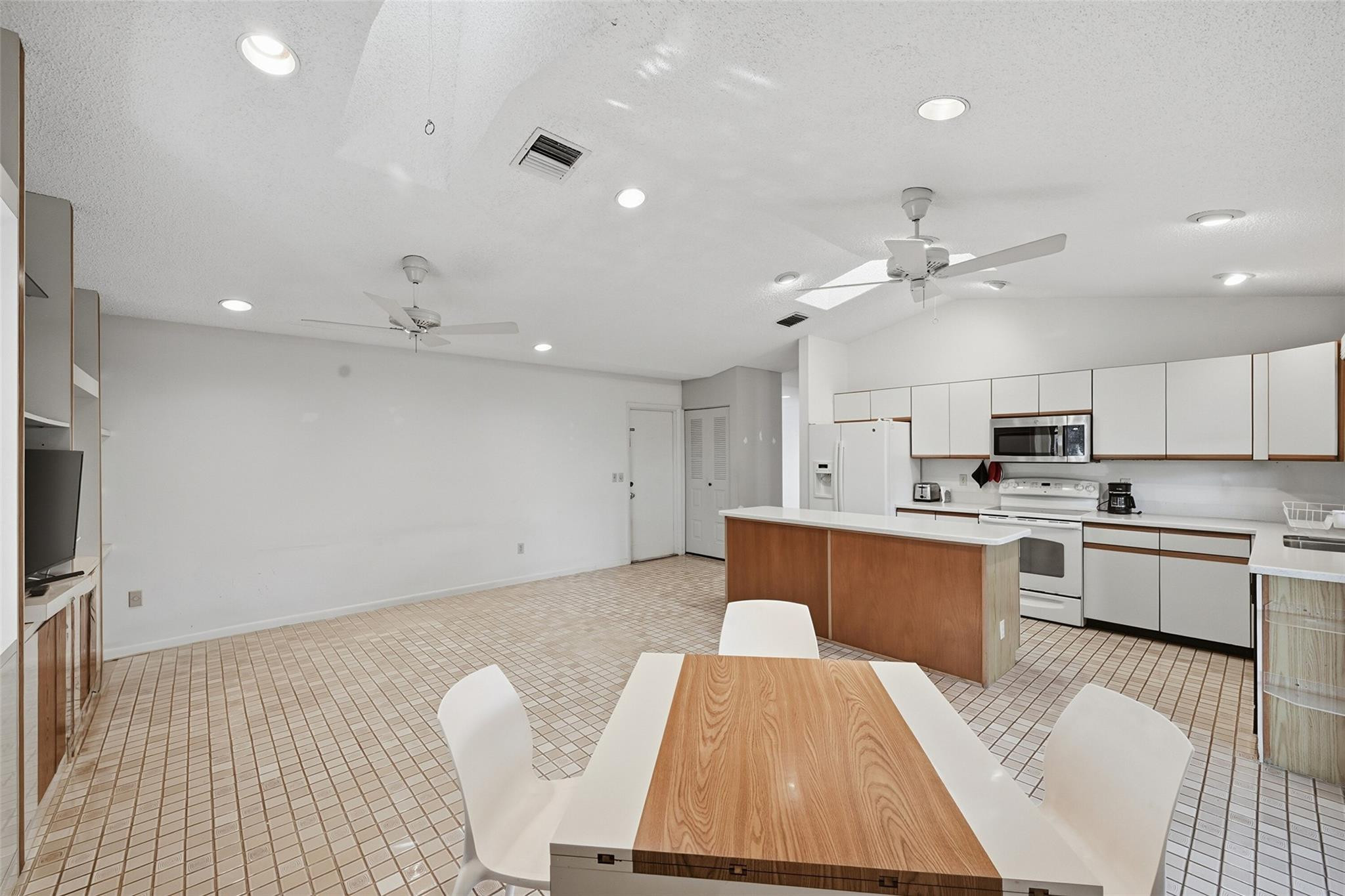 Rainberry Bay Sec 07 - Residential