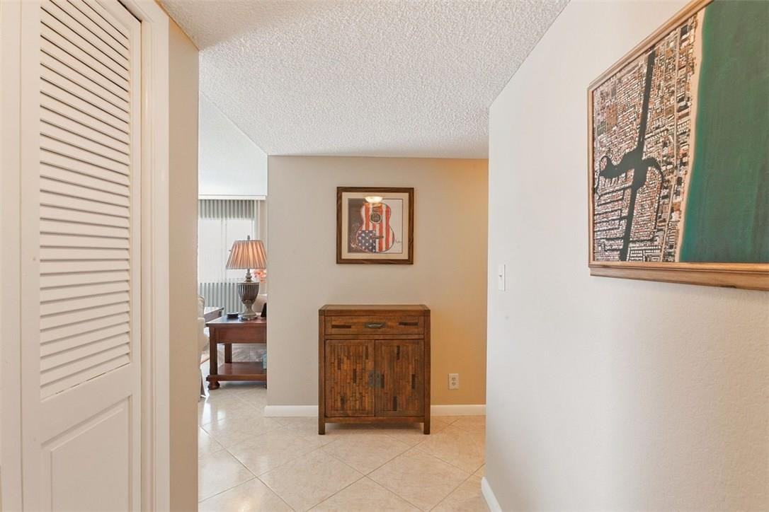 ARISTOCRAT - Residential
