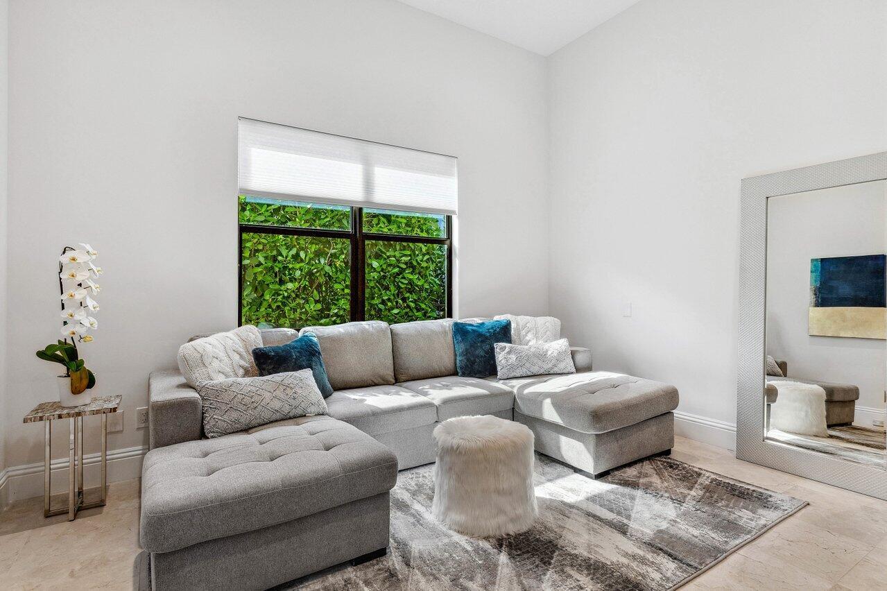 Royal Palm Polo - Residential