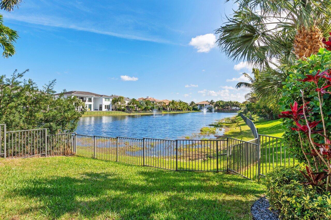 Royal Palm Polo - Residential